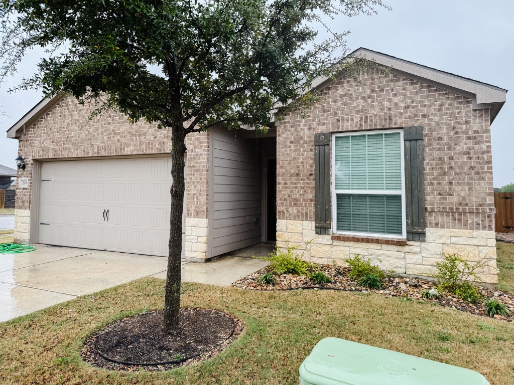 201 Star Spangled Drive , Liberty Hill, TX, 78642 | 8832139 | Realty Texas LLC