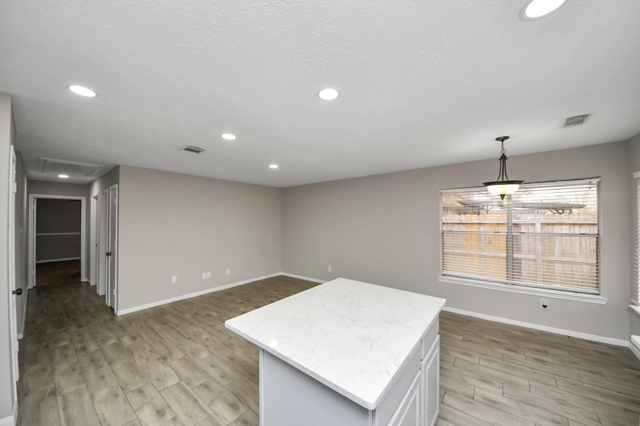 4915 Pecan Grove Dr , Pearland, TX, 77584 | 10247229 | Realty Texas LLC