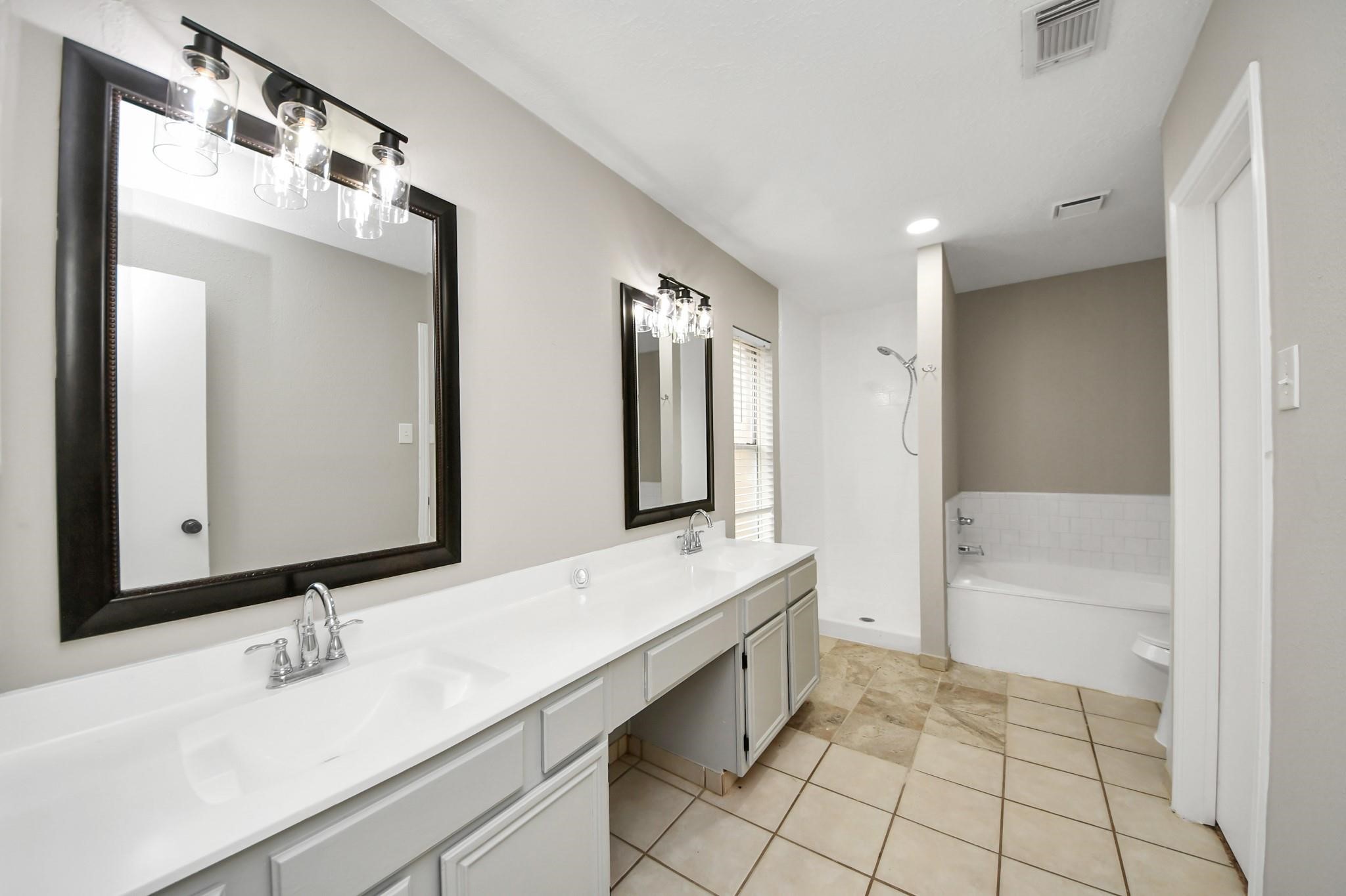 4915 Pecan Grove Dr , Pearland, TX, 77584 | 10247229 | Realty Texas LLC