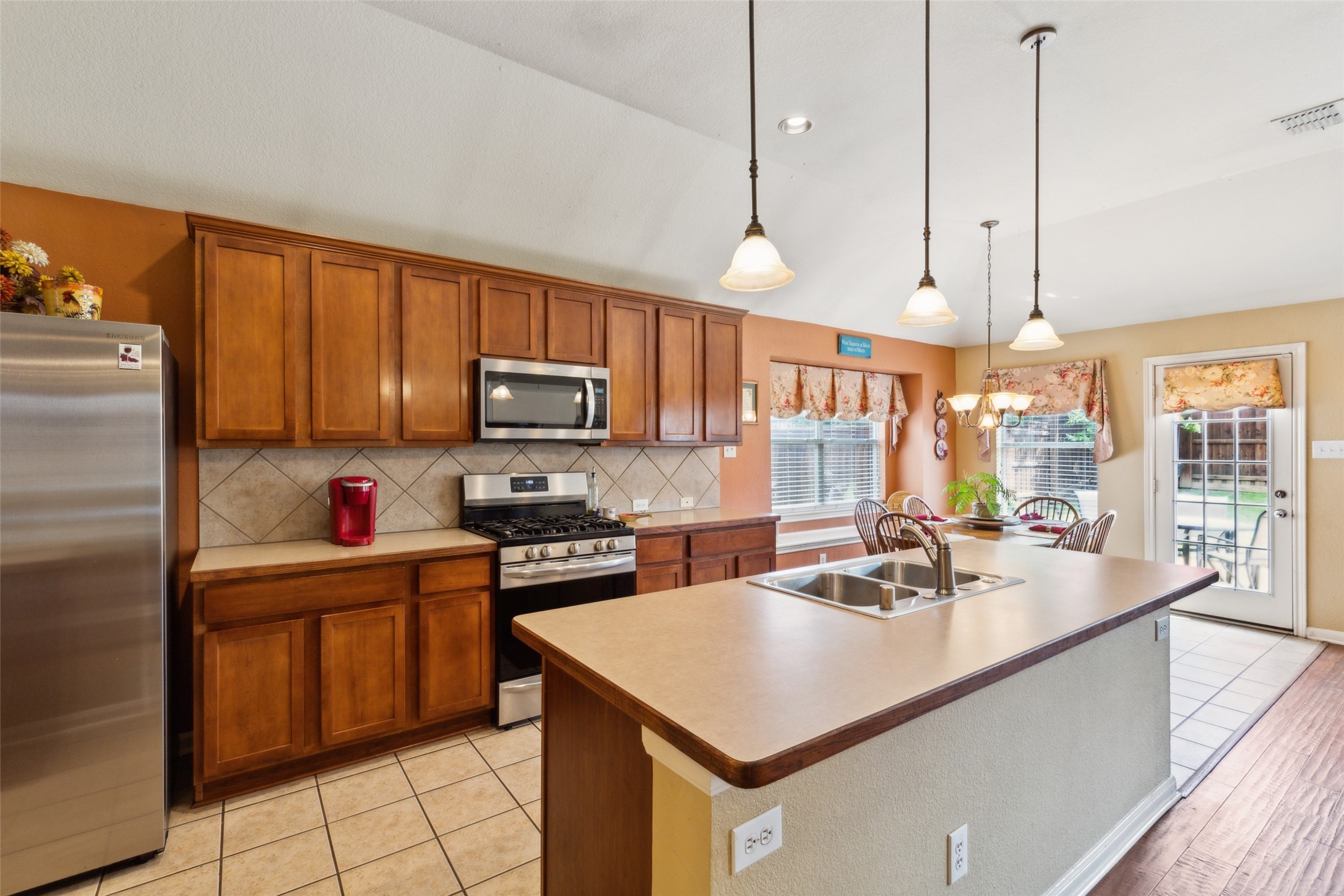 2377 Sunshine Drive , Little Elm, TX, 75068 | 20929431 | Realty Texas LLC