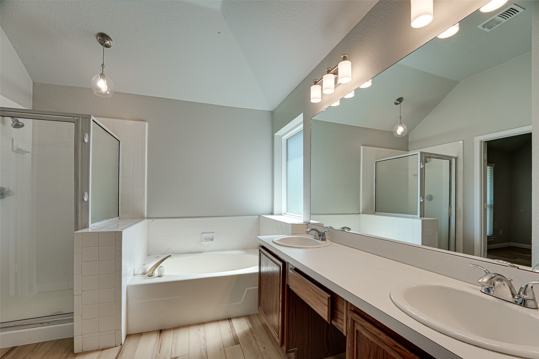 144 Woodcreek Drive , Rockwall, TX, 75032 | 20929126 | Realty Texas LLC