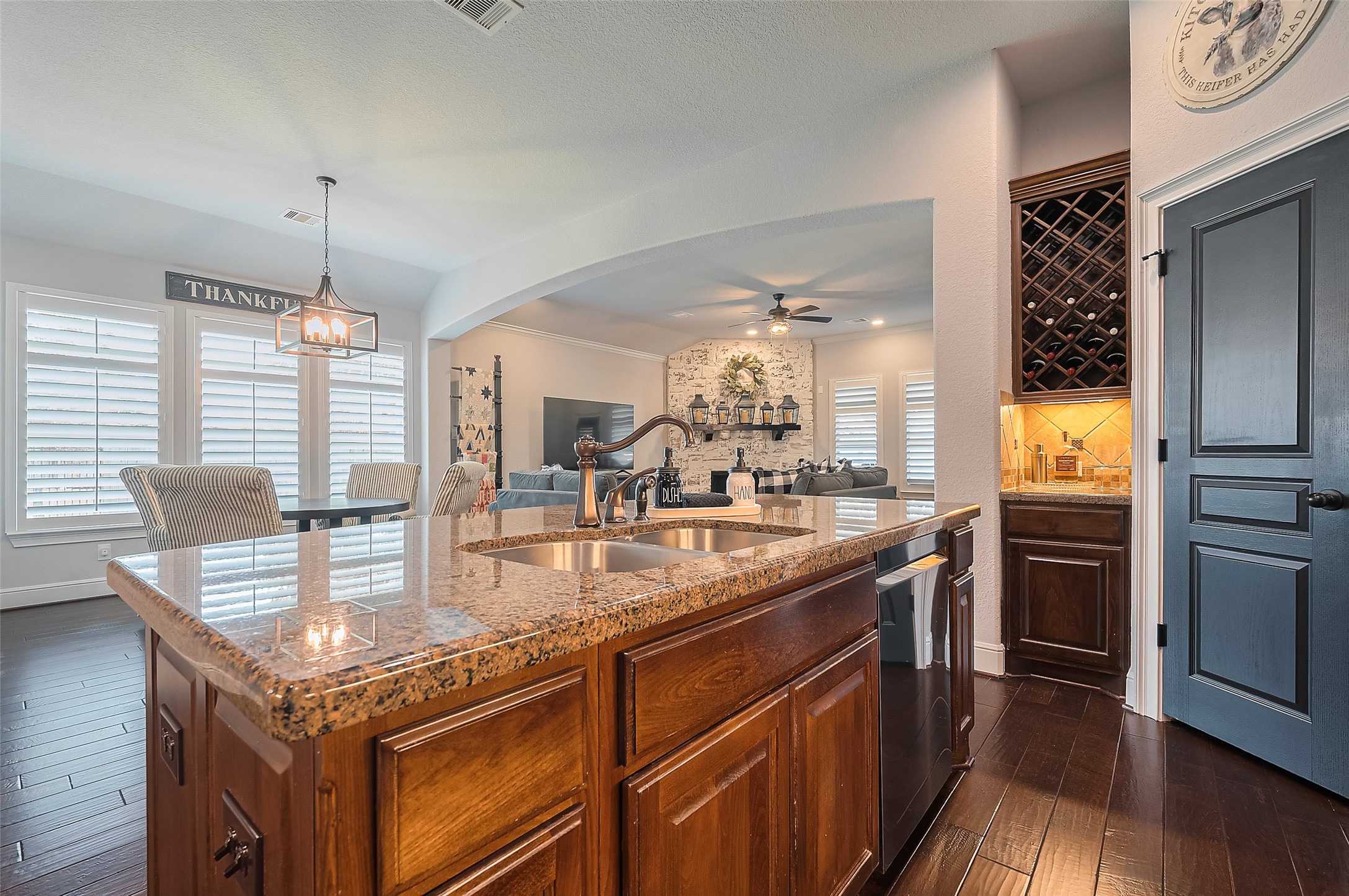 6 Sagamore Ridge Place , Spring, TX, 77389 | 63334532 | Realty Texas LLC