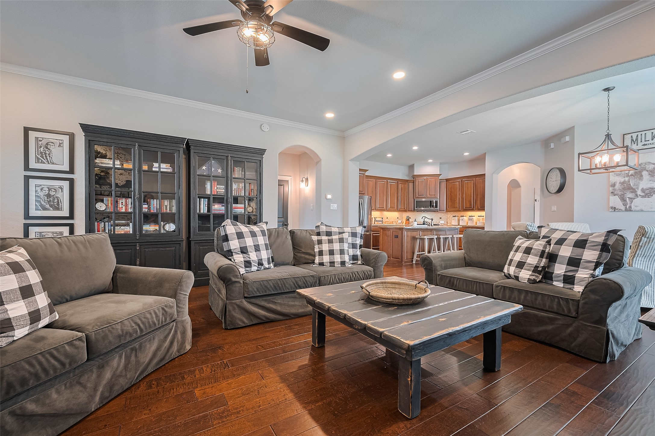 6 Sagamore Ridge Place , Spring, TX, 77389 | 63334532 | Realty Texas LLC
