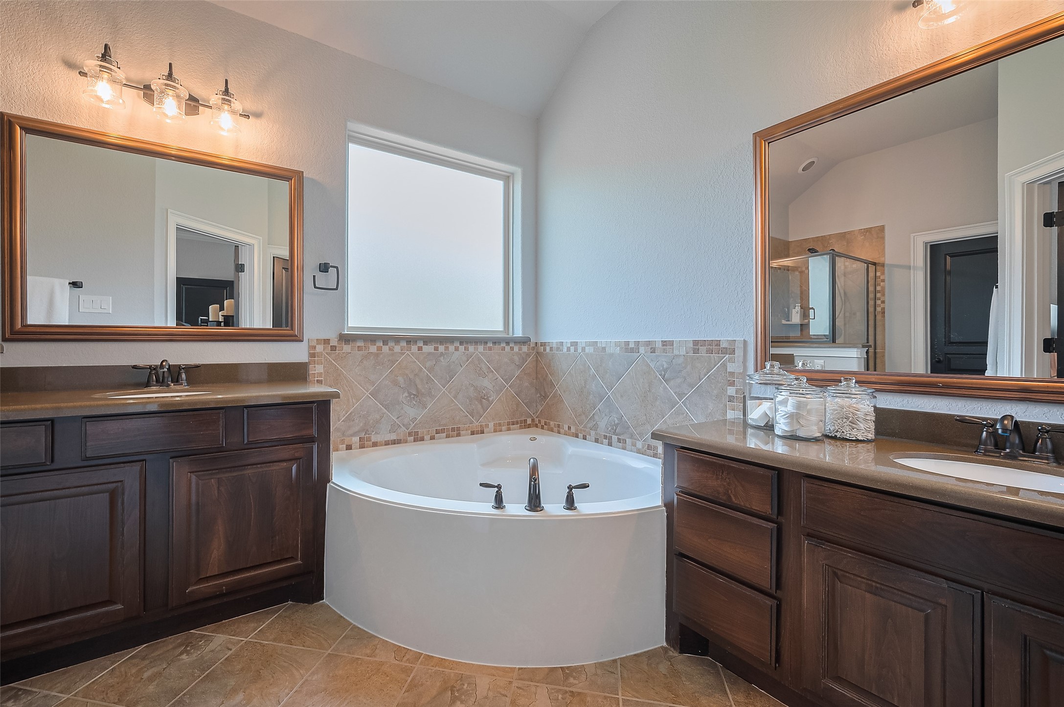 6 Sagamore Ridge Place , Spring, TX, 77389 | 63334532 | Realty Texas LLC