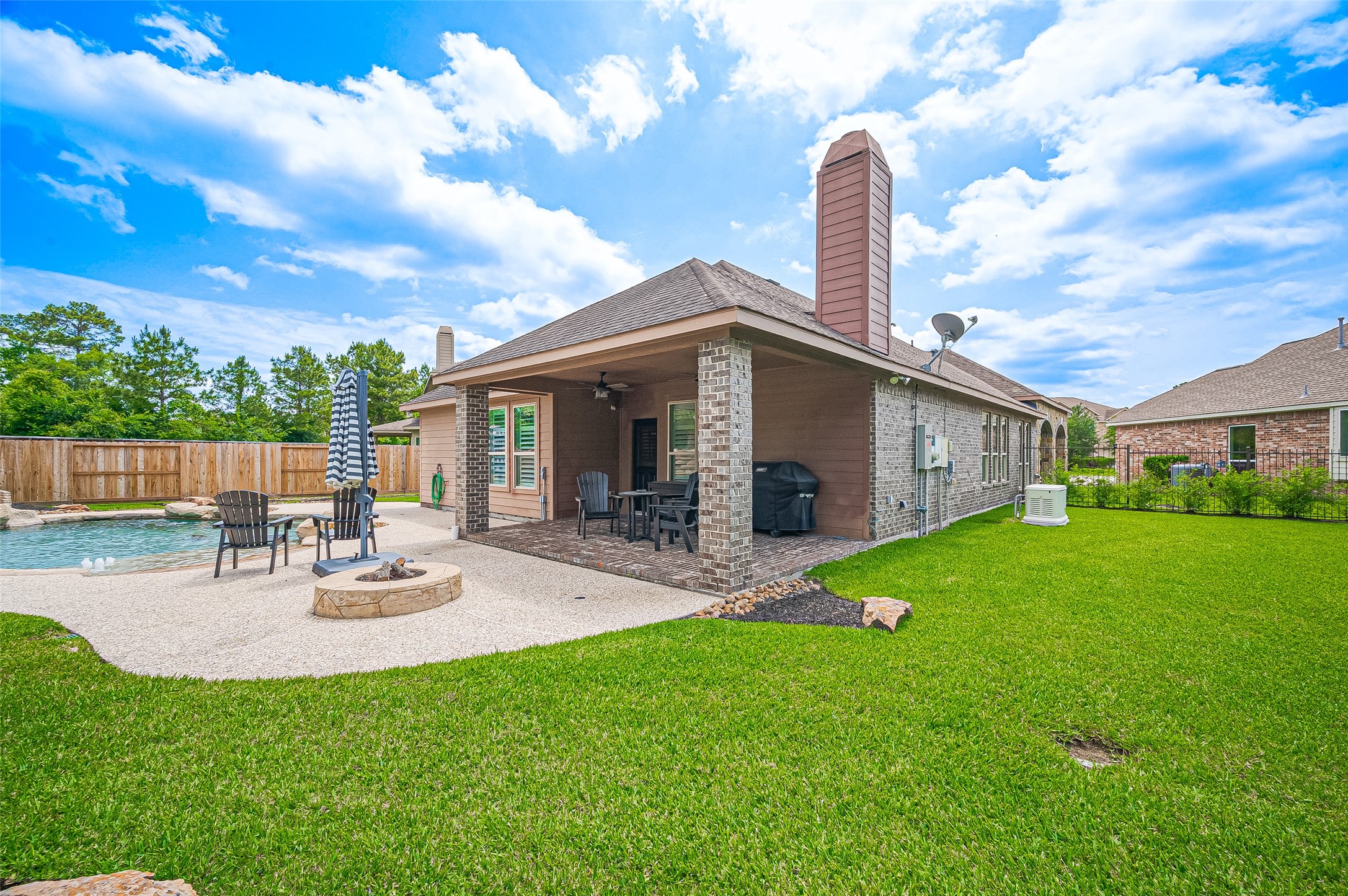 6 Sagamore Ridge Place , Spring, TX, 77389 | 63334532 | Realty Texas LLC