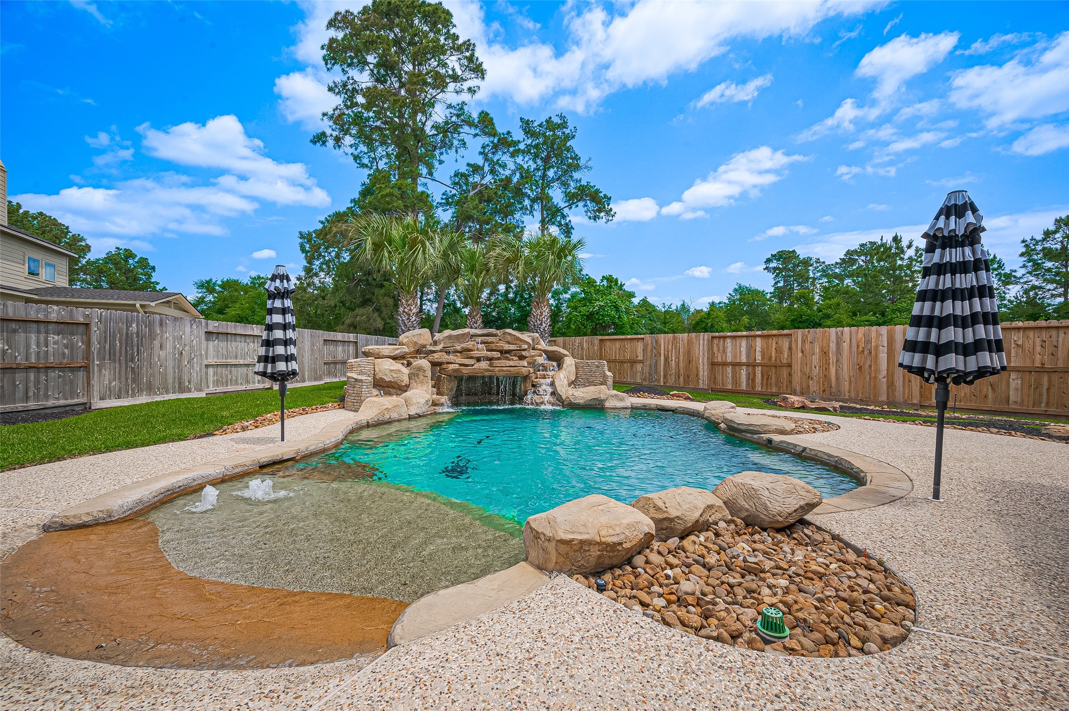 6 Sagamore Ridge Place , Spring, TX, 77389 | 63334532 | Realty Texas LLC