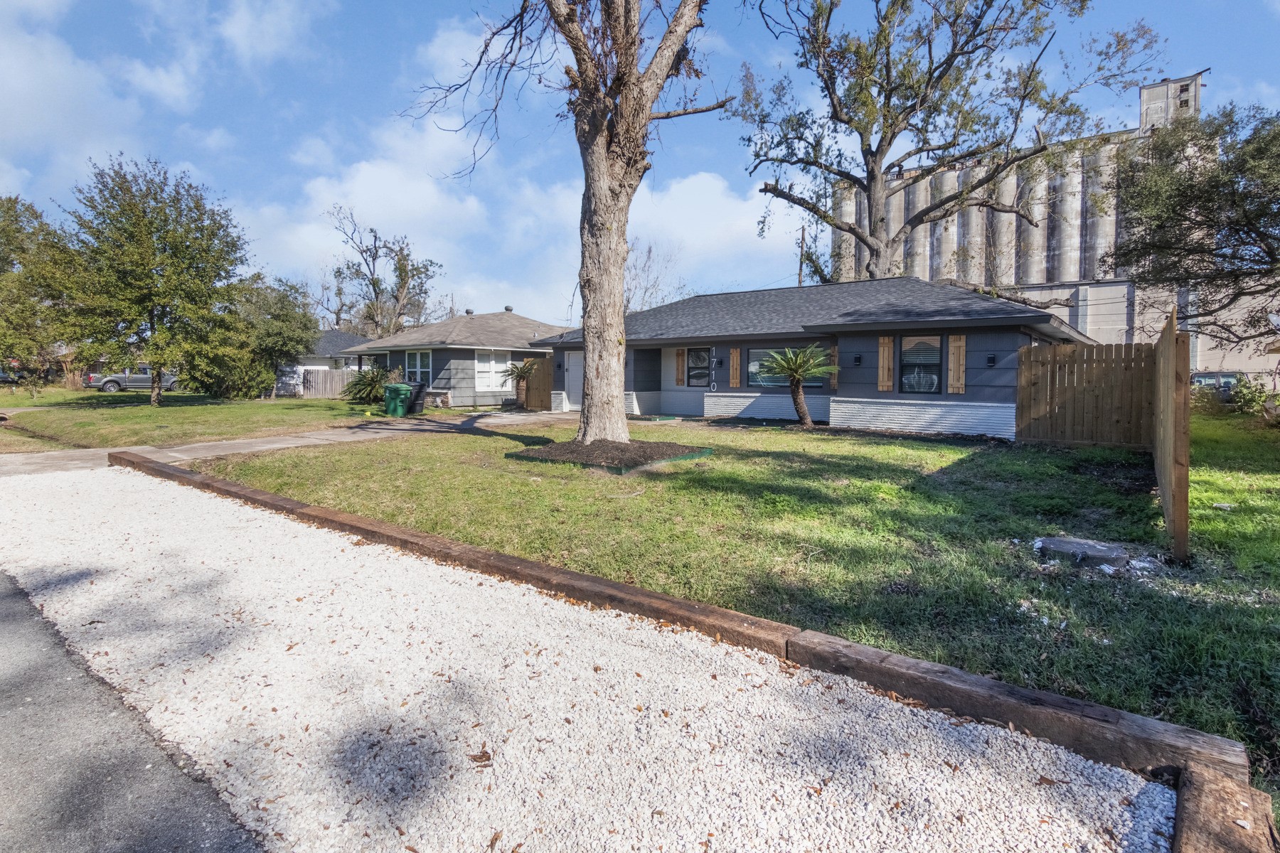 1710 Hafner Drive , Houston, TX, 77055 | 62829689 | Realty Texas LLC
