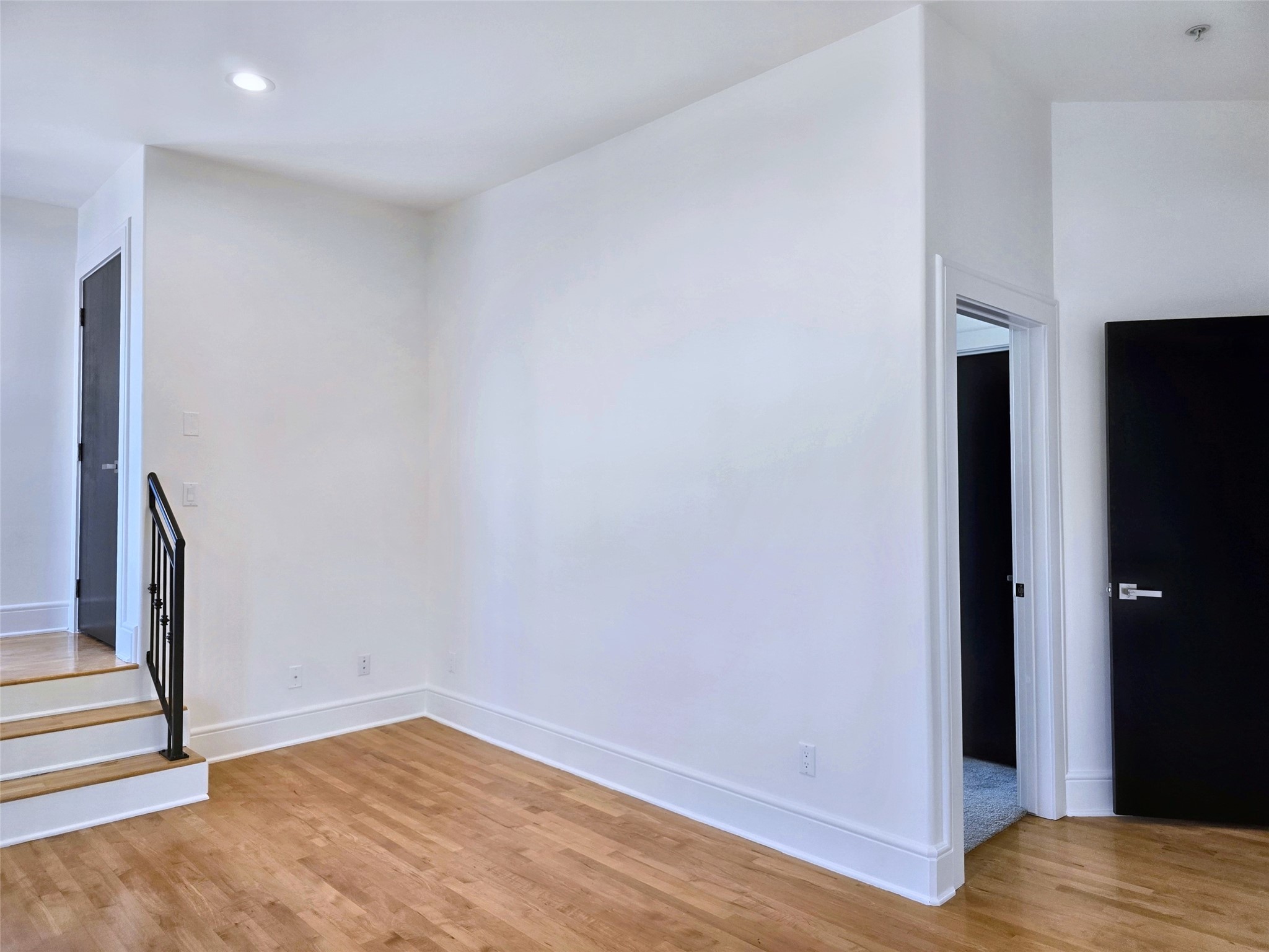 1700 Montrose Boulevard , Houston, TX, 77006 | 98088500 | Realty Texas LLC