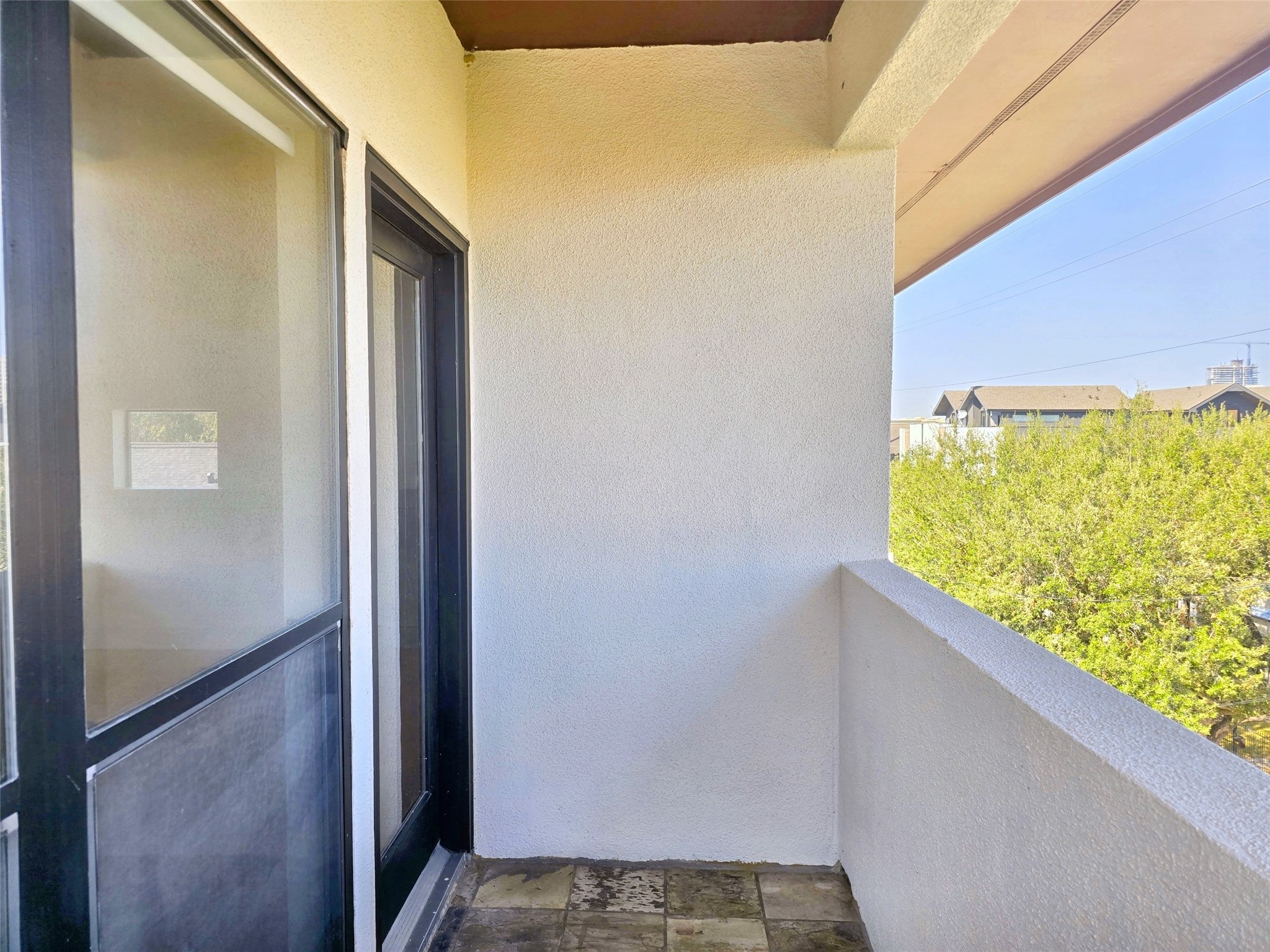 1700 Montrose Boulevard , Houston, TX, 77006 | 98088500 | Realty Texas LLC