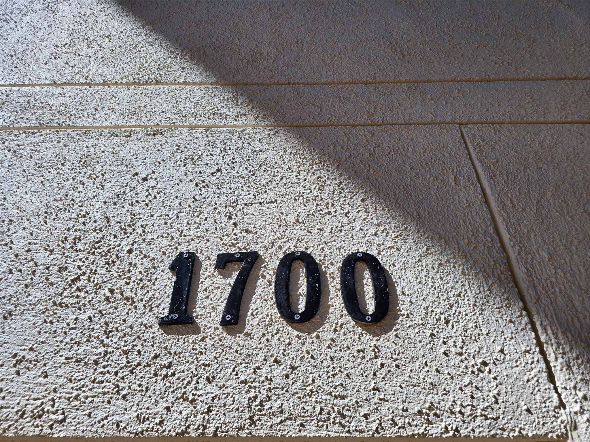 1700 Montrose Boulevard , Houston, TX, 77006 | 98088500 | Realty Texas LLC