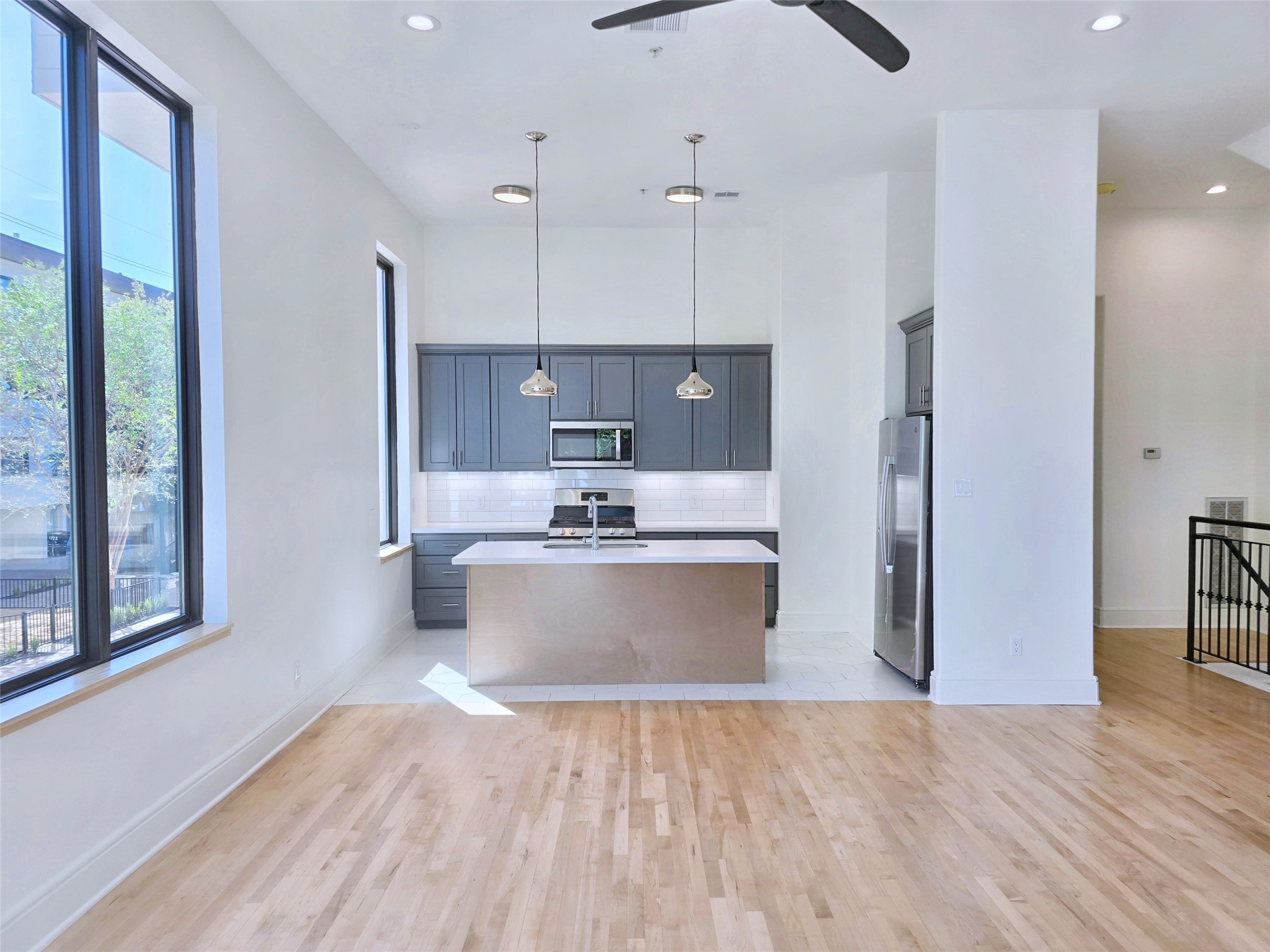 1700 Montrose Boulevard , Houston, TX, 77006 | 98088500 | Realty Texas LLC