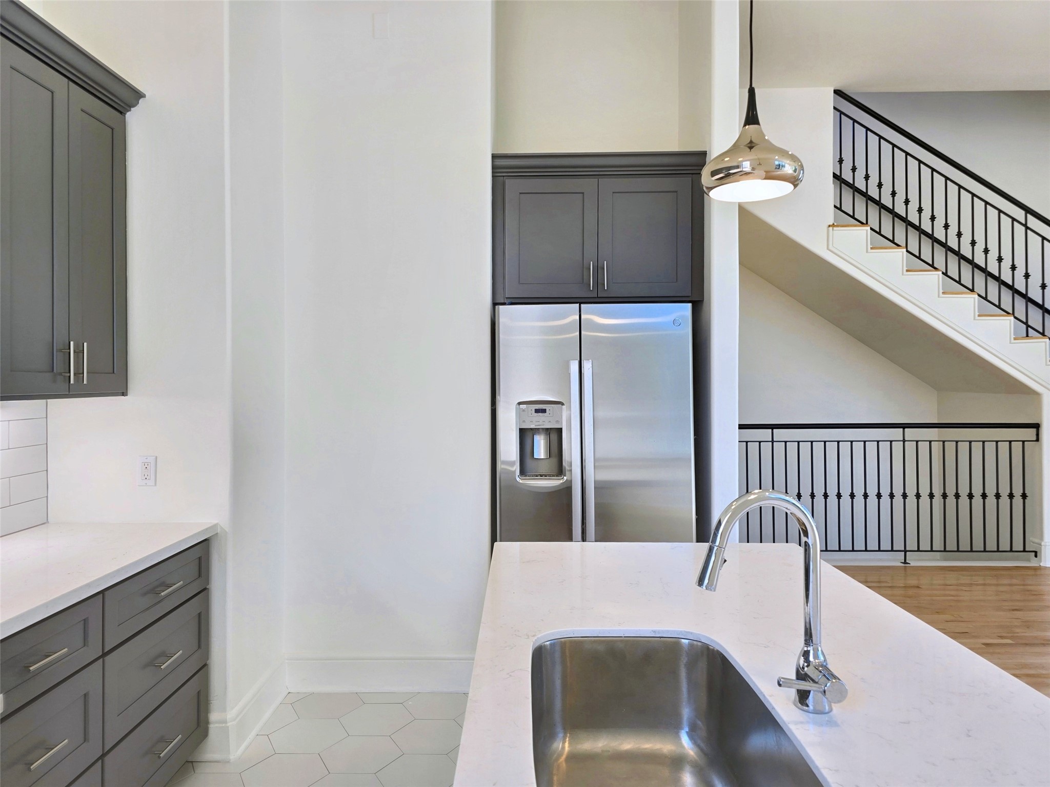 1700 Montrose Boulevard , Houston, TX, 77006 | 98088500 | Realty Texas LLC