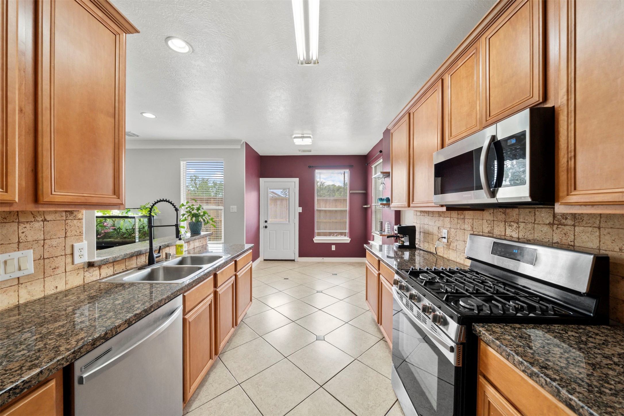 10911 Panther Court , Houston, TX, 77099 | 52609821 | Realty Texas LLC