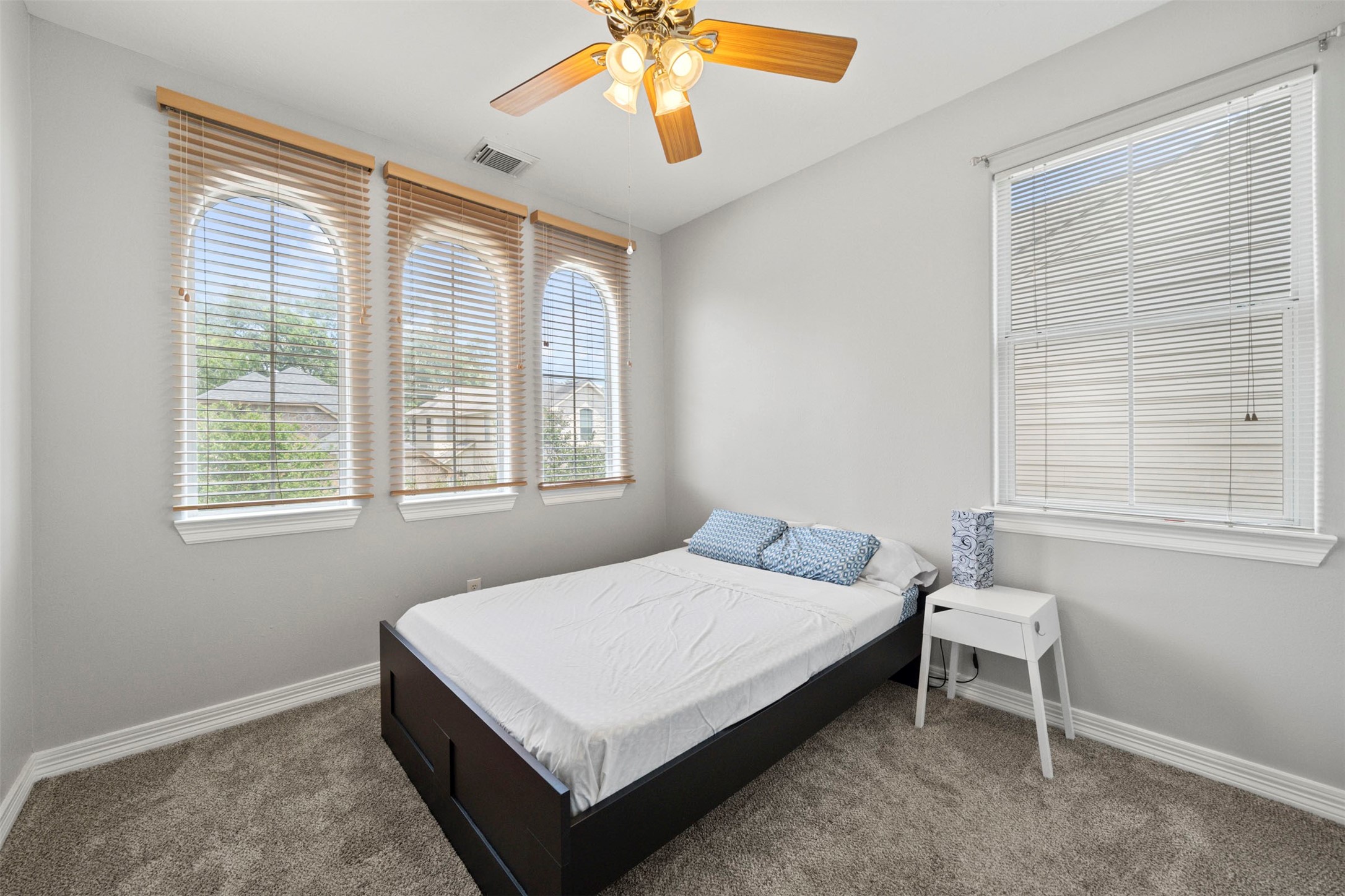 10911 Panther Court , Houston, TX, 77099 | 52609821 | Realty Texas LLC