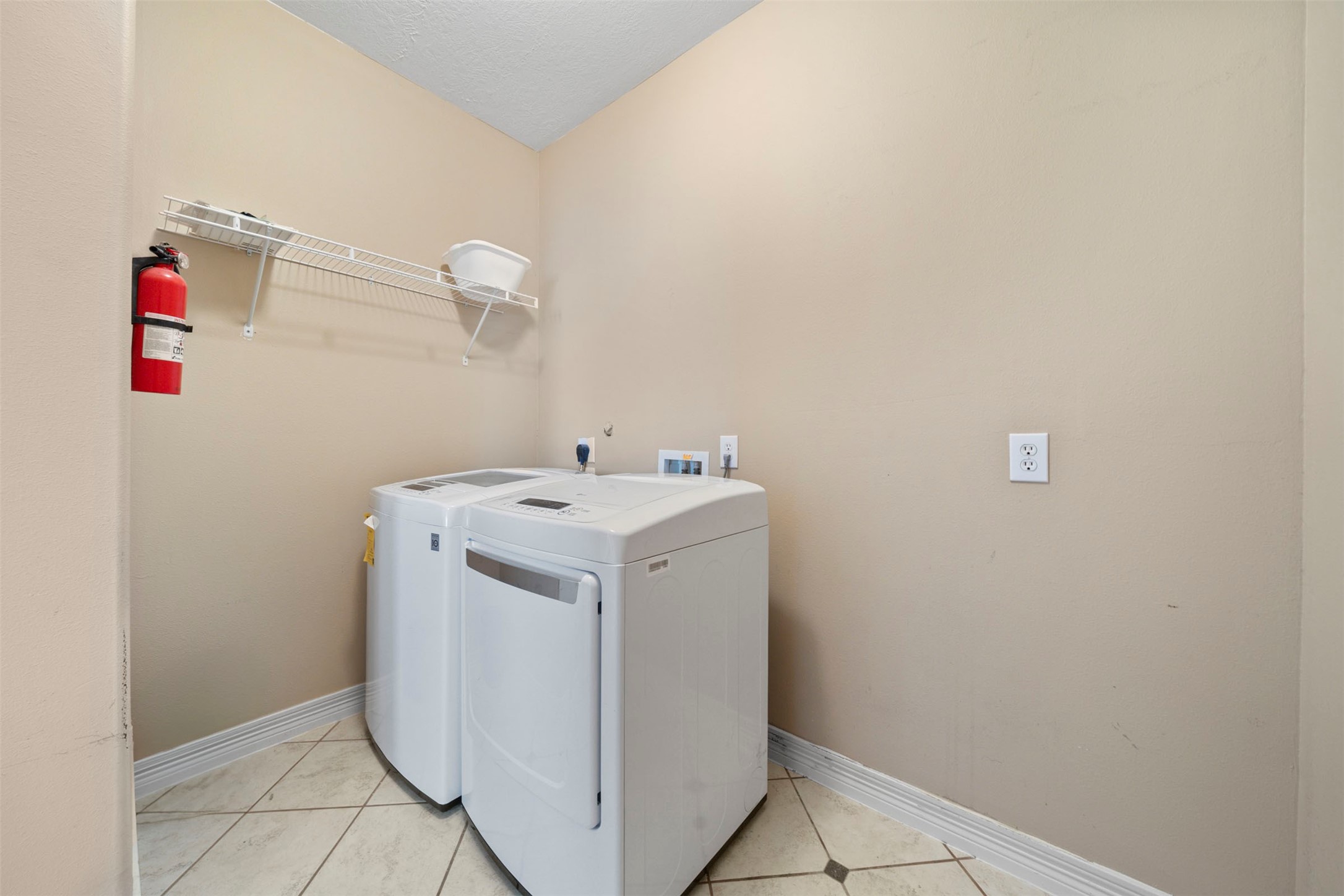 10911 Panther Court , Houston, TX, 77099 | 52609821 | Realty Texas LLC