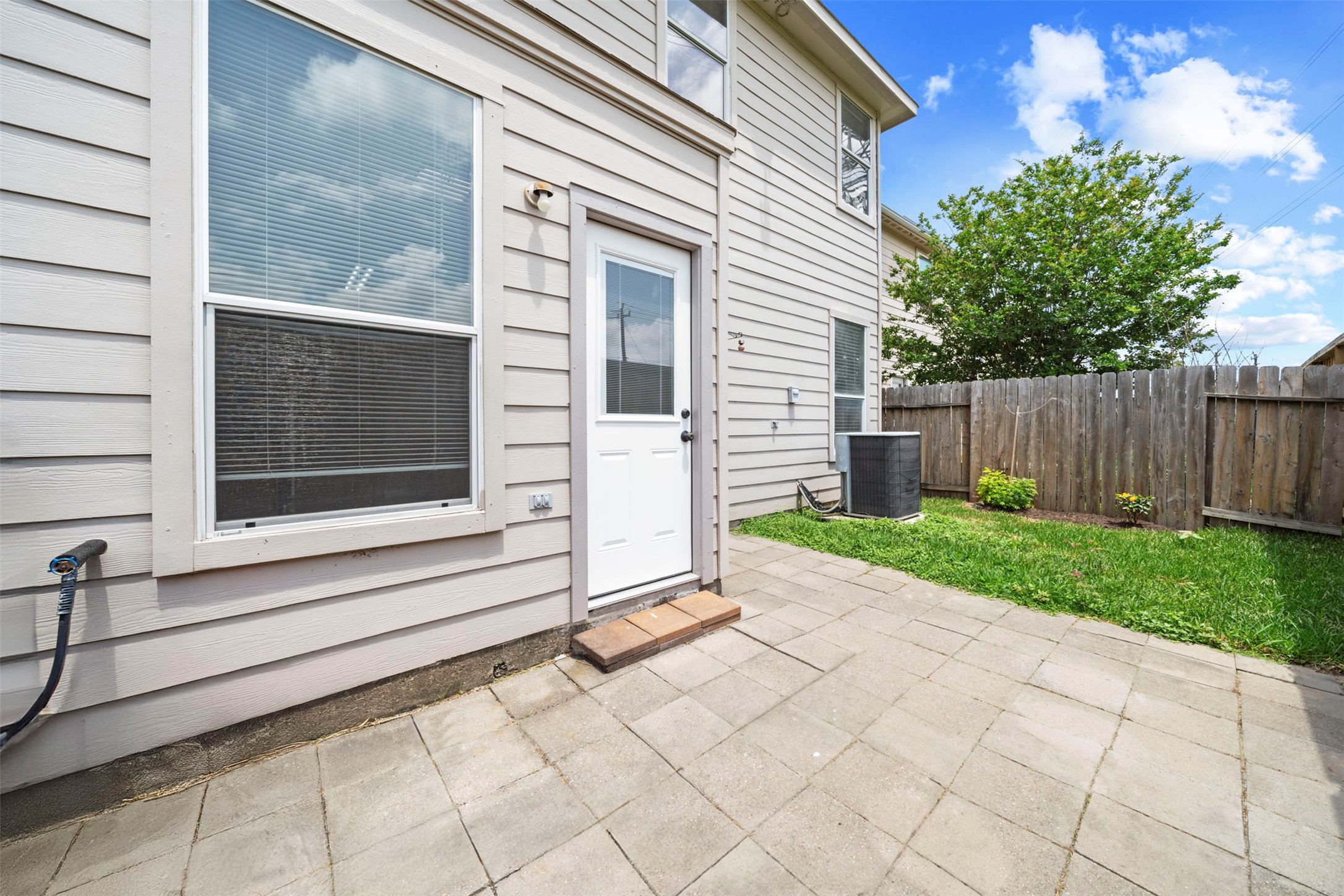 10911 Panther Court , Houston, TX, 77099 | 52609821 | Realty Texas LLC