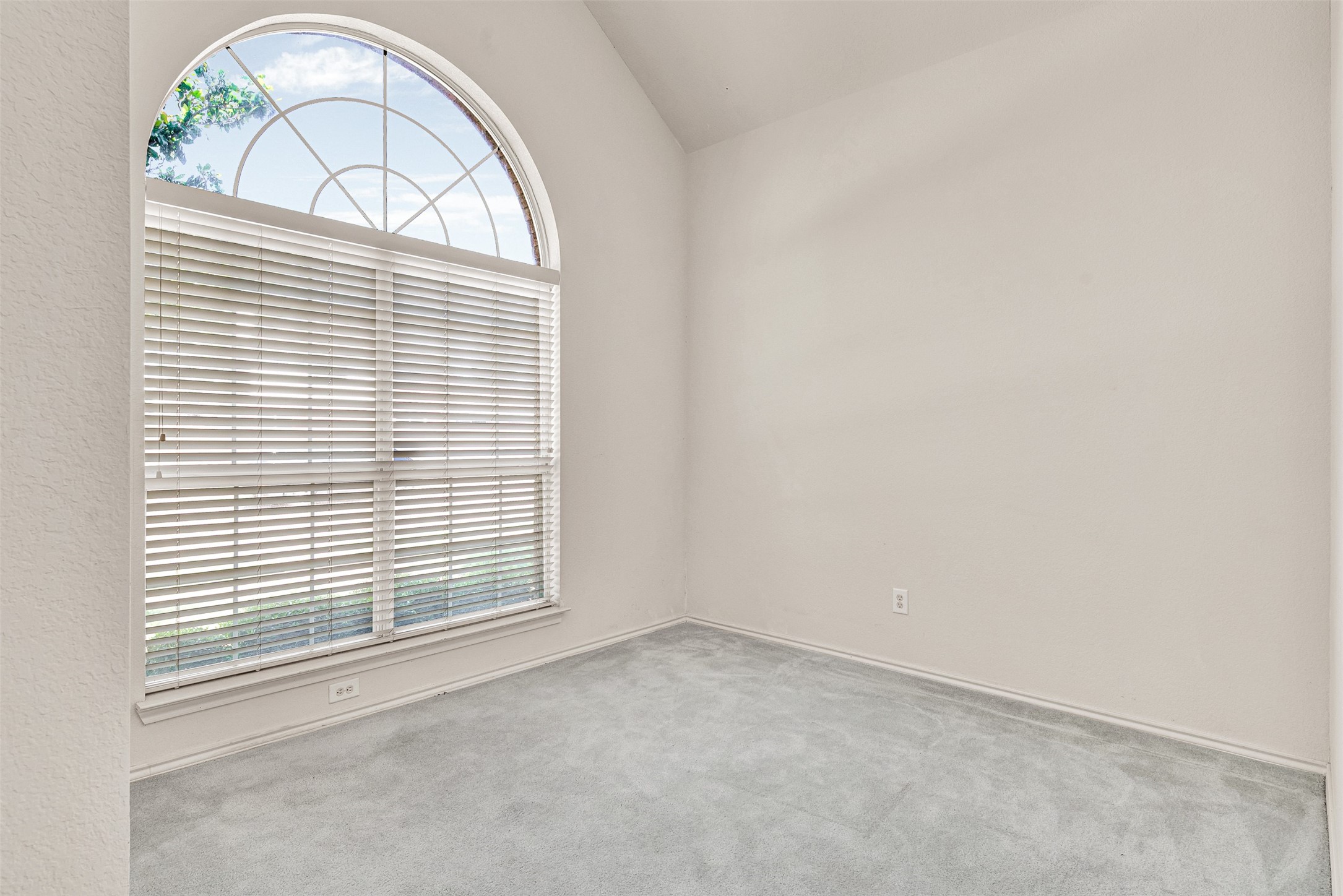 4520 LEE Street , Carrollton, TX, 75010 | 20925172 | Realty Texas LLC