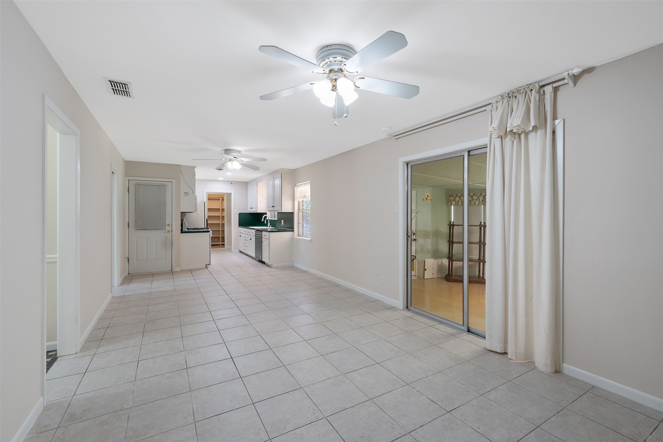 2026 Neeley , Tyler, TX, 75701 | 20929749 | Realty Texas LLC