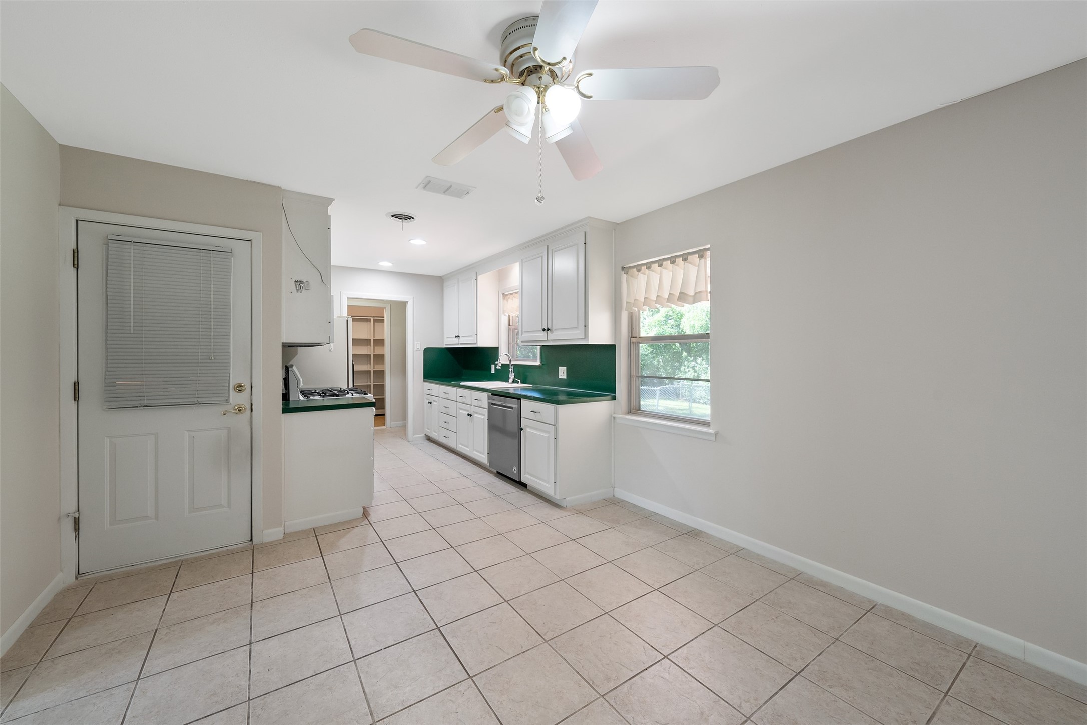 2026 Neeley , Tyler, TX, 75701 | 20929749 | Realty Texas LLC