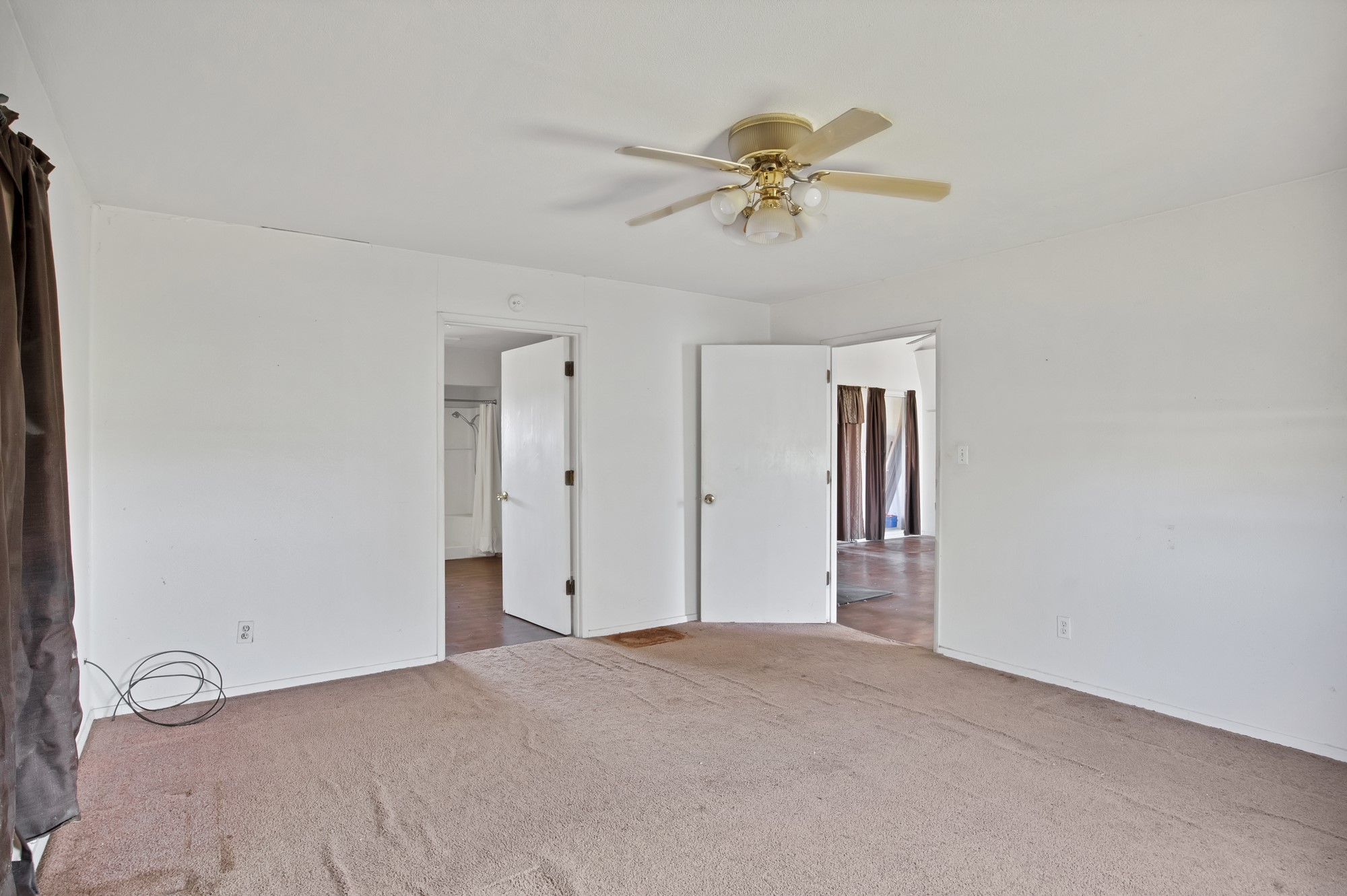 201 Fox Run Road, Cleburne, TX, 76033 | 20929791 | Realty Texas LLC