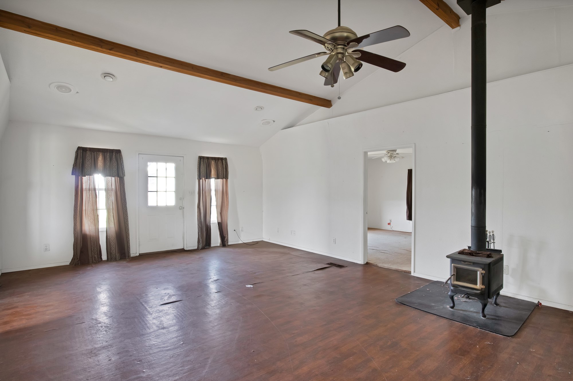 201 Fox Run Road, Cleburne, TX, 76033 | 20929791 | Realty Texas LLC