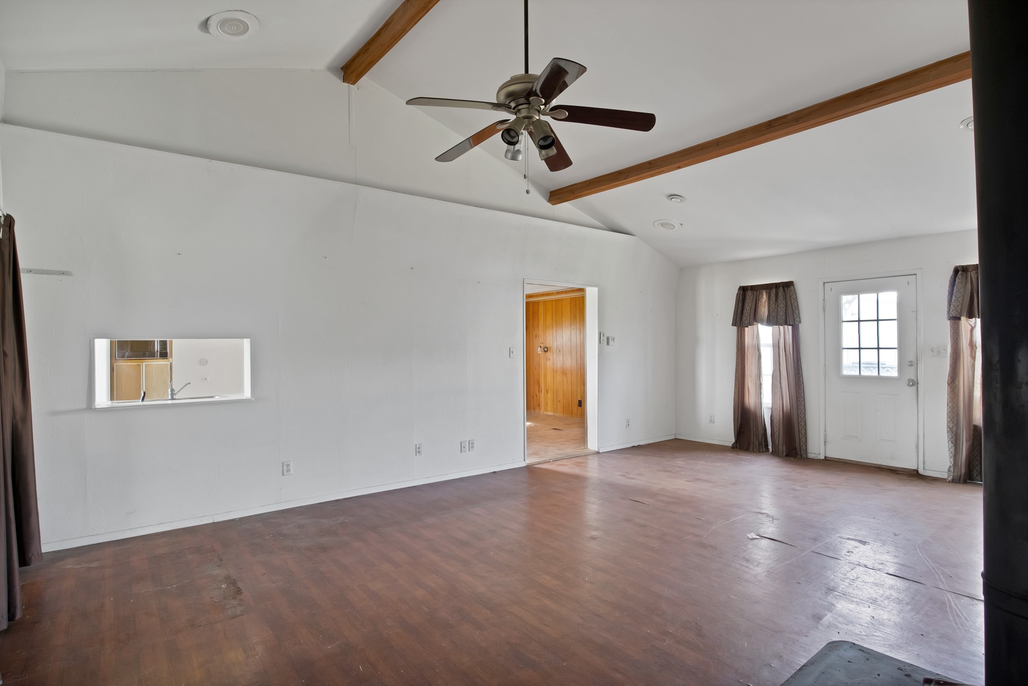 201 Fox Run Road, Cleburne, TX, 76033 | 20929791 | Realty Texas LLC