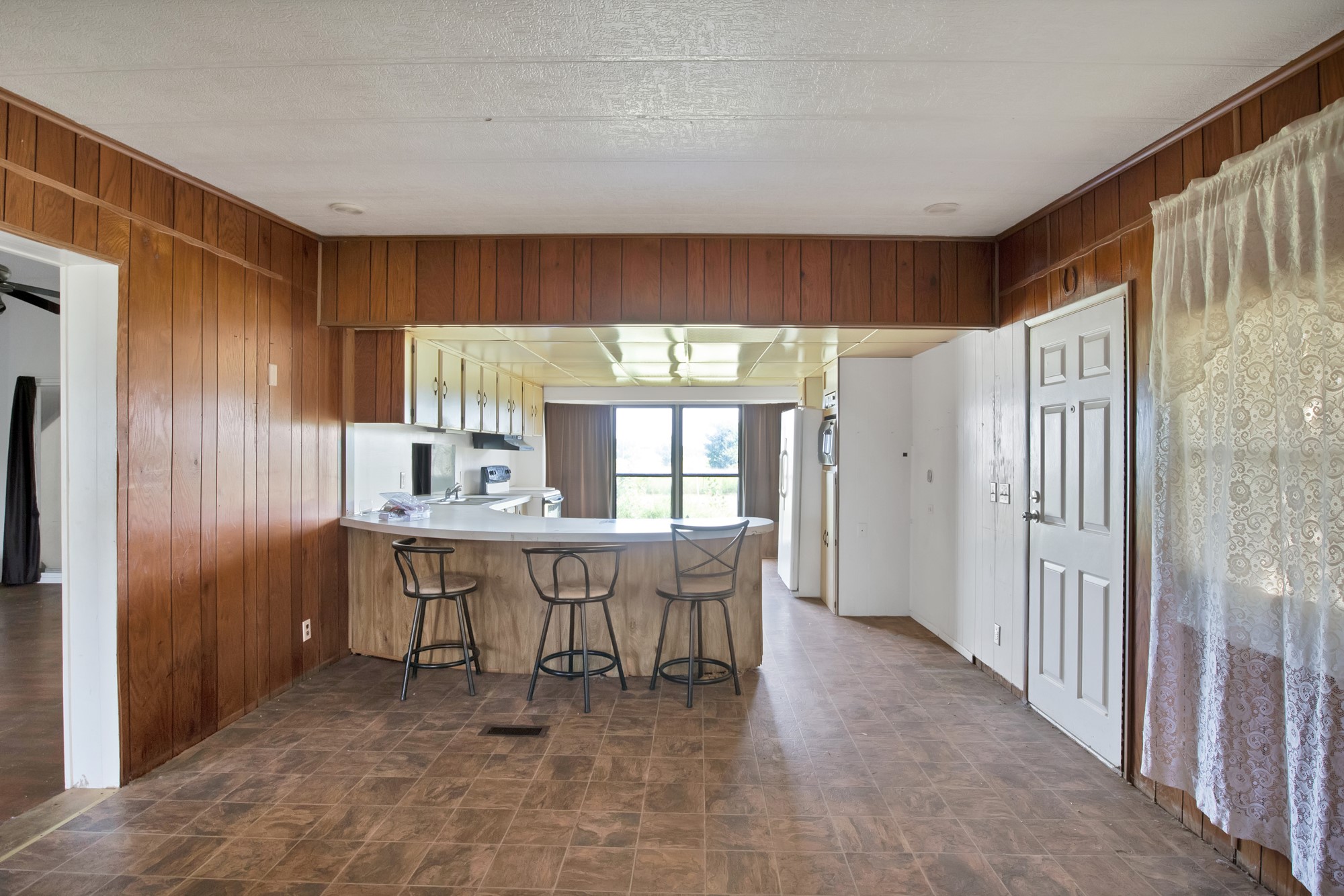 201 Fox Run Road, Cleburne, TX, 76033 | 20929791 | Realty Texas LLC