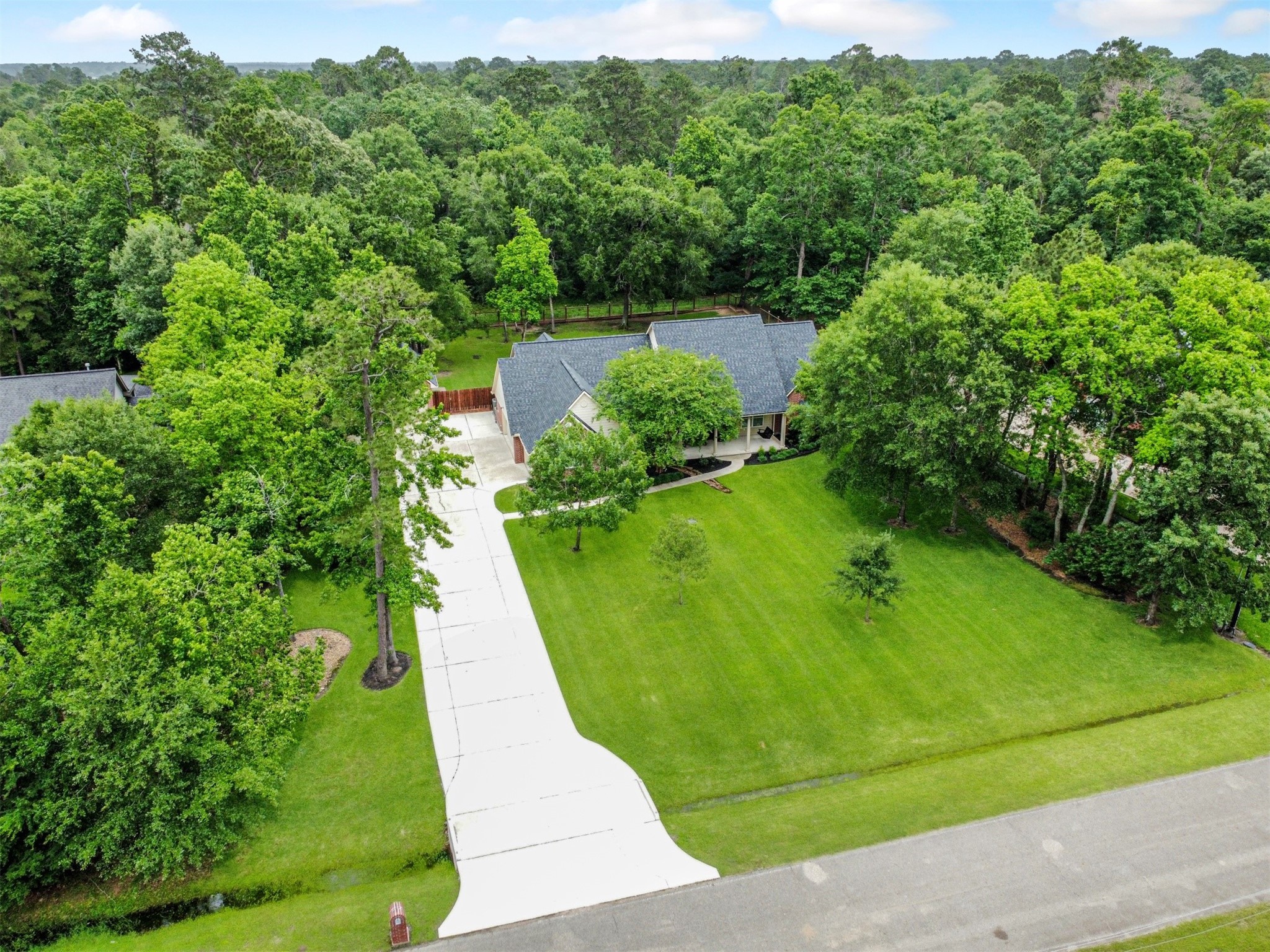 11987 White Oak Crossing , Conroe, TX, 77385 | 57689905 | Realty Texas LLC
