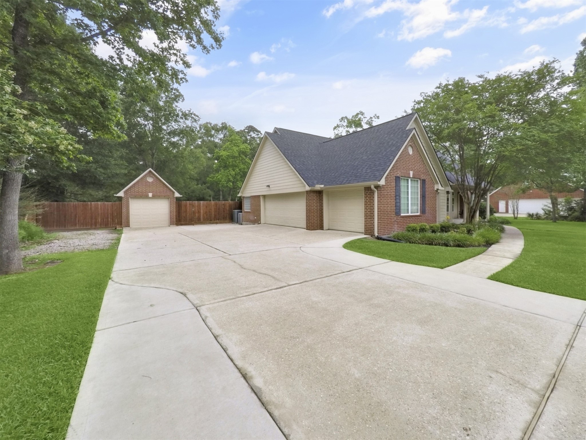 11987 White Oak Crossing , Conroe, TX, 77385 | 57689905 | Realty Texas LLC
