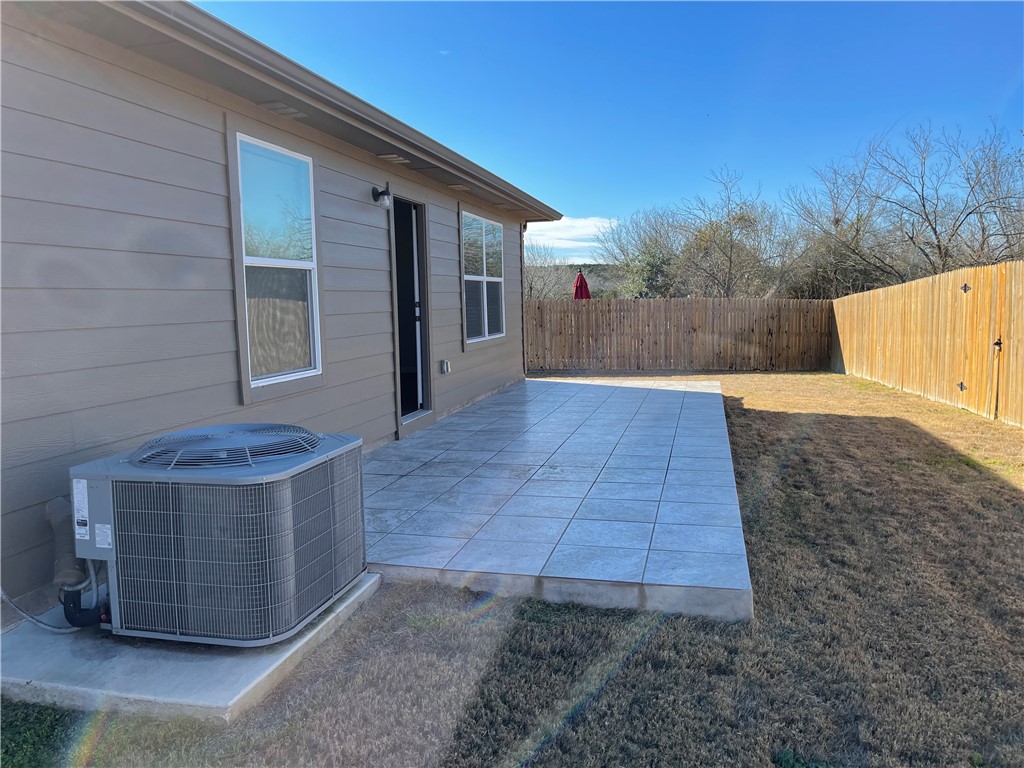 10825 Seguin Street , Austin, TX, 78754 | 8722310 | Realty Texas LLC
