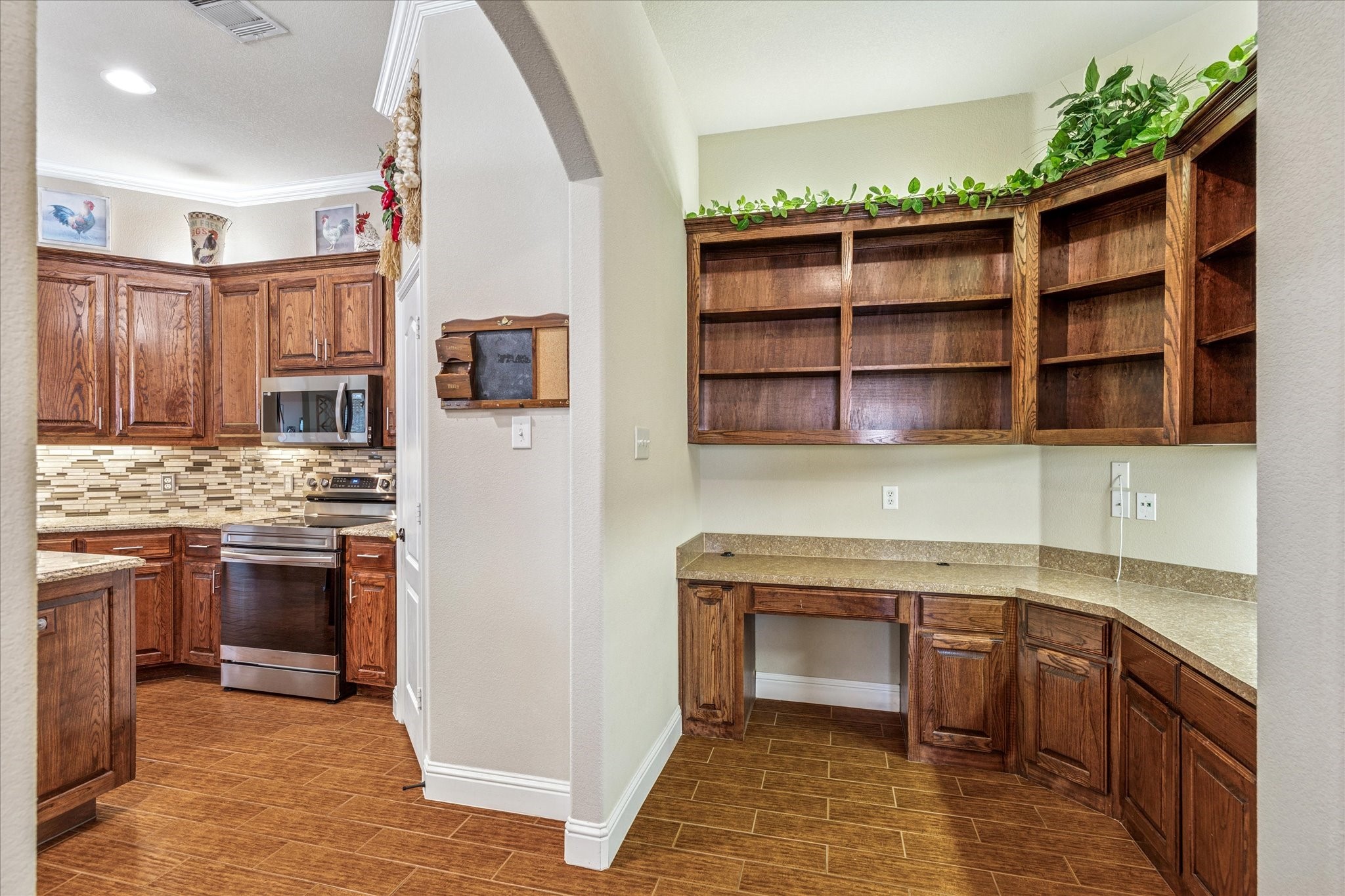 8208 Fall Crest Drive , Fort Worth, TX, 76053 | 20923071 | Realty Texas LLC