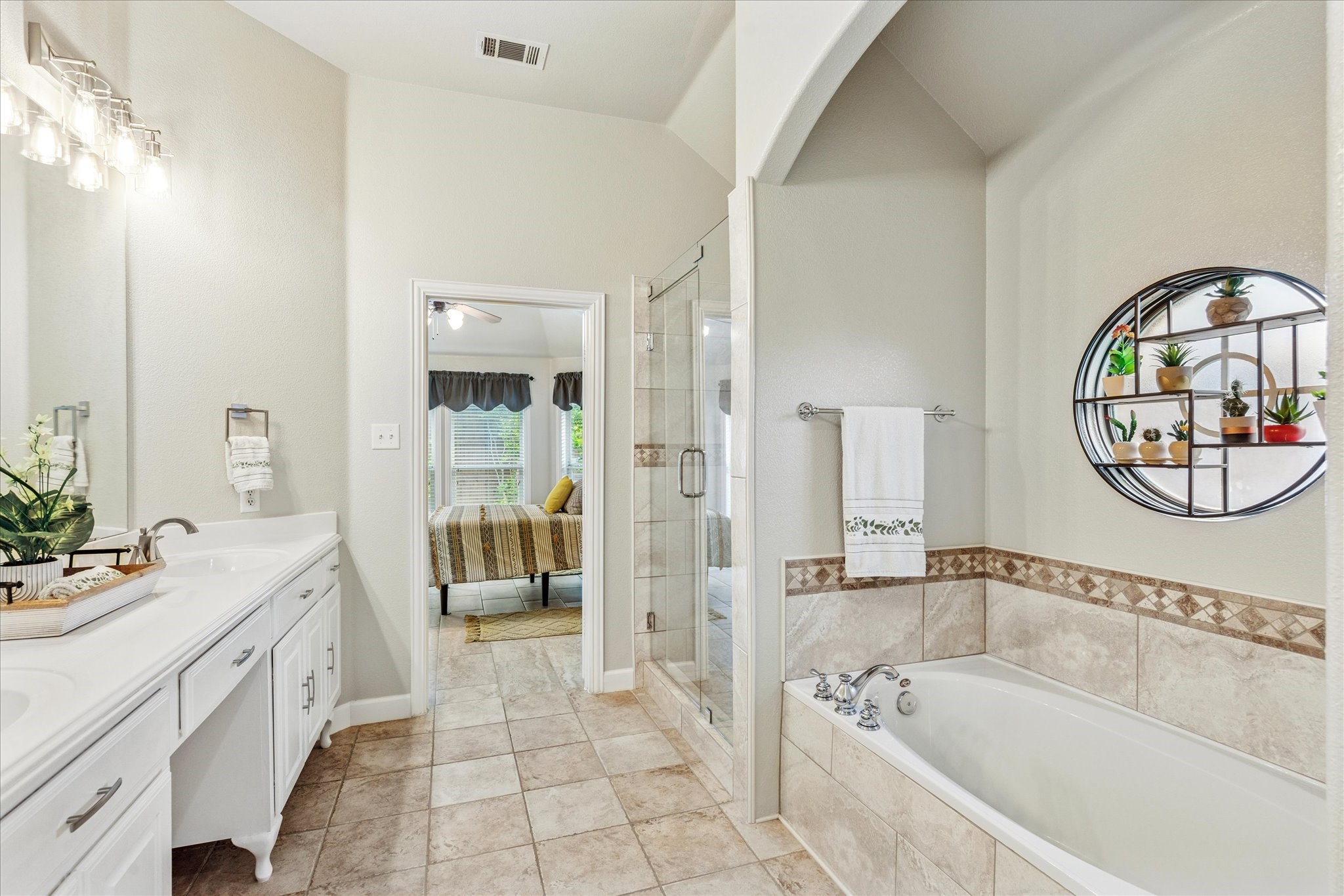 8208 Fall Crest Drive , Fort Worth, TX, 76053 | 20923071 | Realty Texas LLC