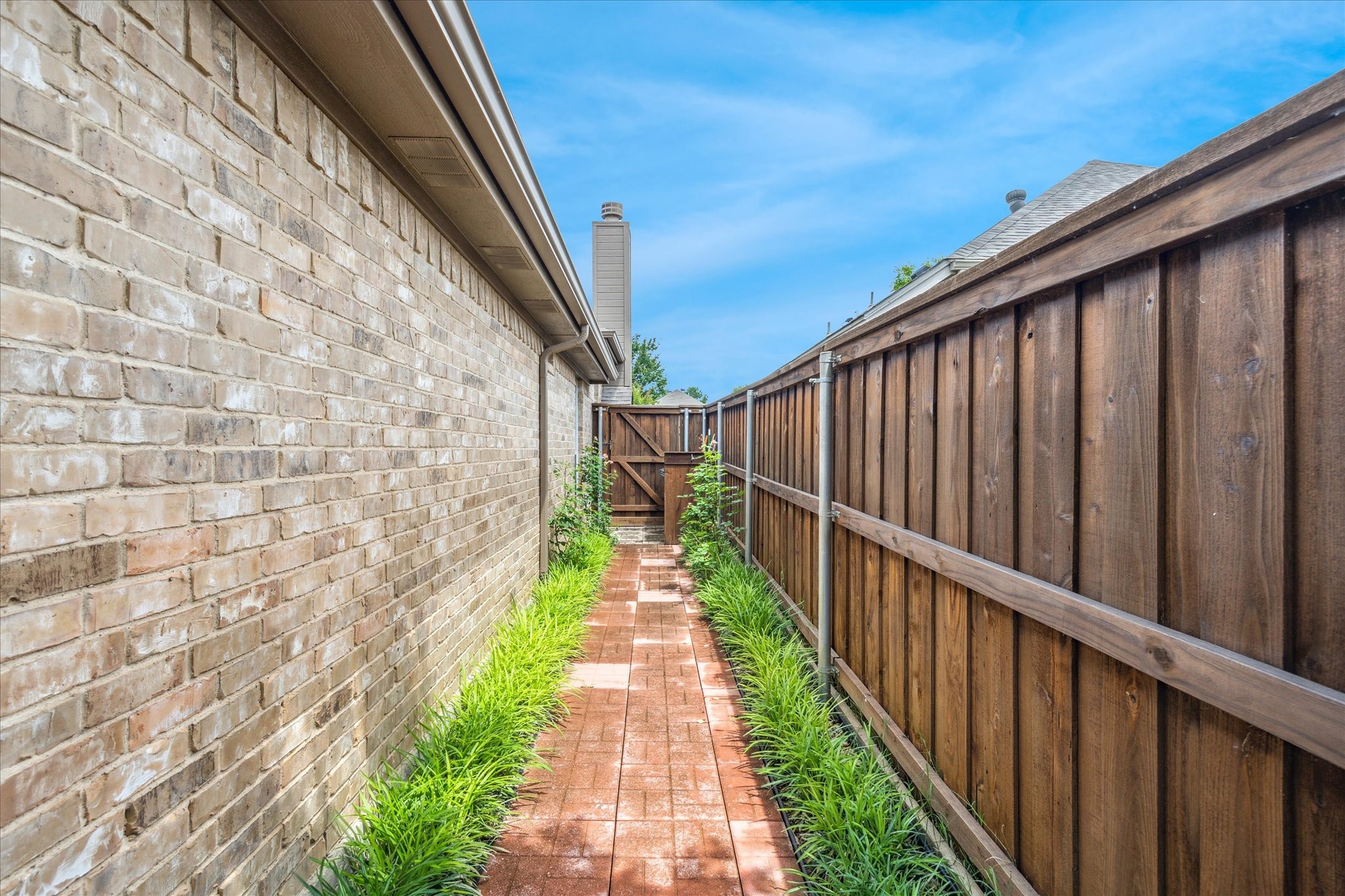 8208 Fall Crest Drive , Fort Worth, TX, 76053 | 20923071 | Realty Texas LLC