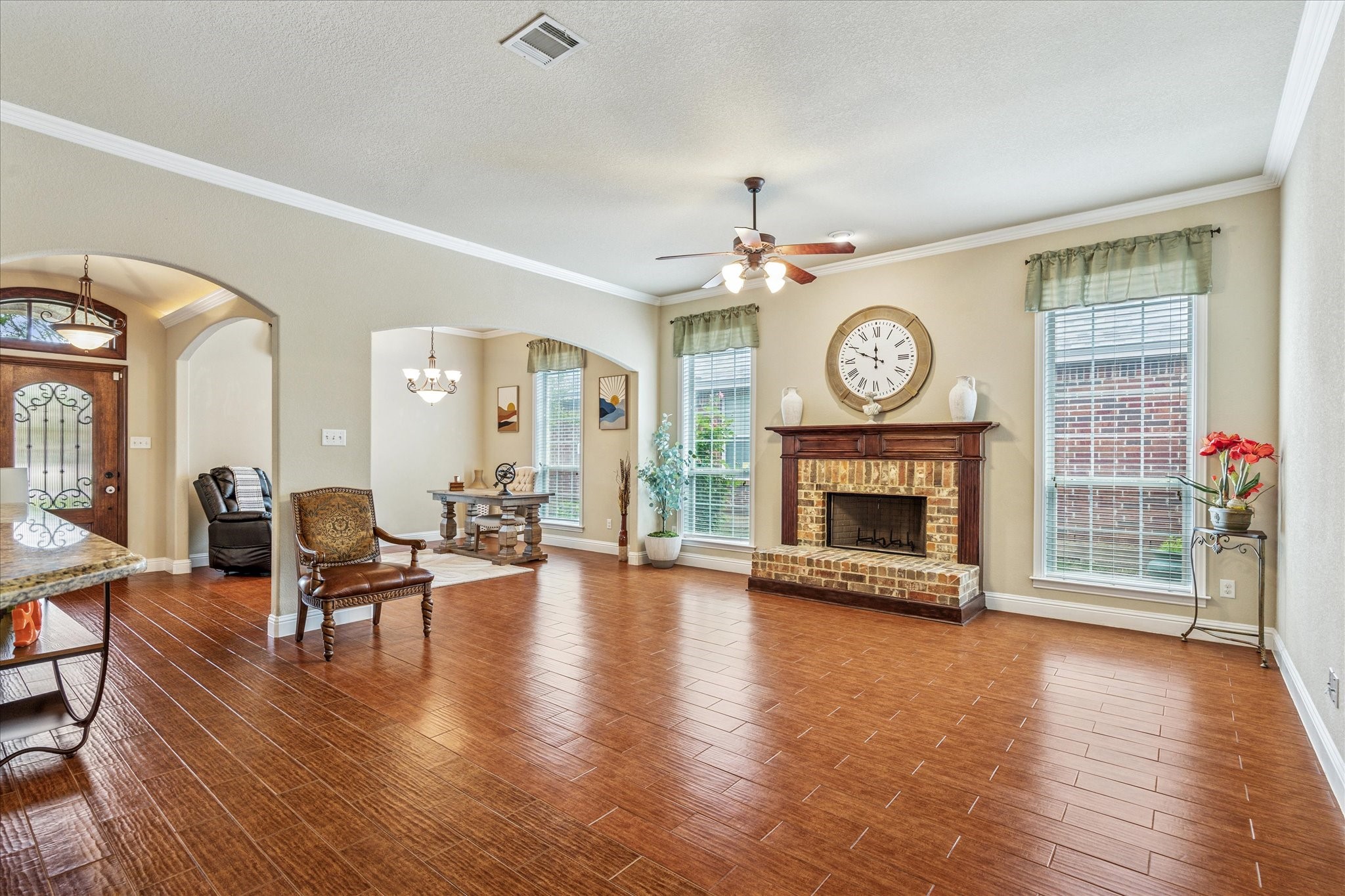 8208 Fall Crest Drive , Fort Worth, TX, 76053 | 20923071 | Realty Texas LLC