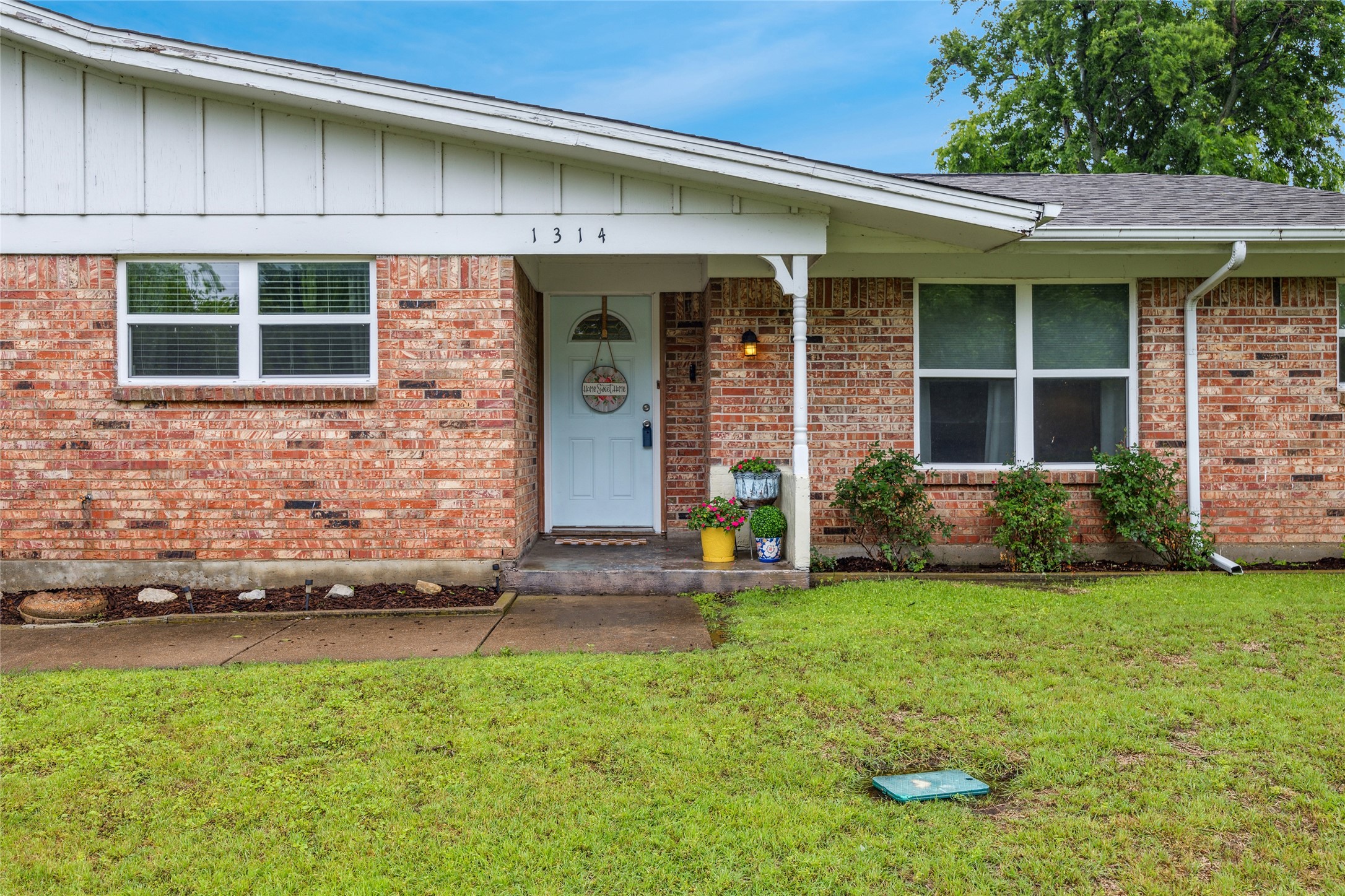 1314 Mildred Lane , Benbrook, TX, 76126 | 20927647 | Realty Texas LLC
