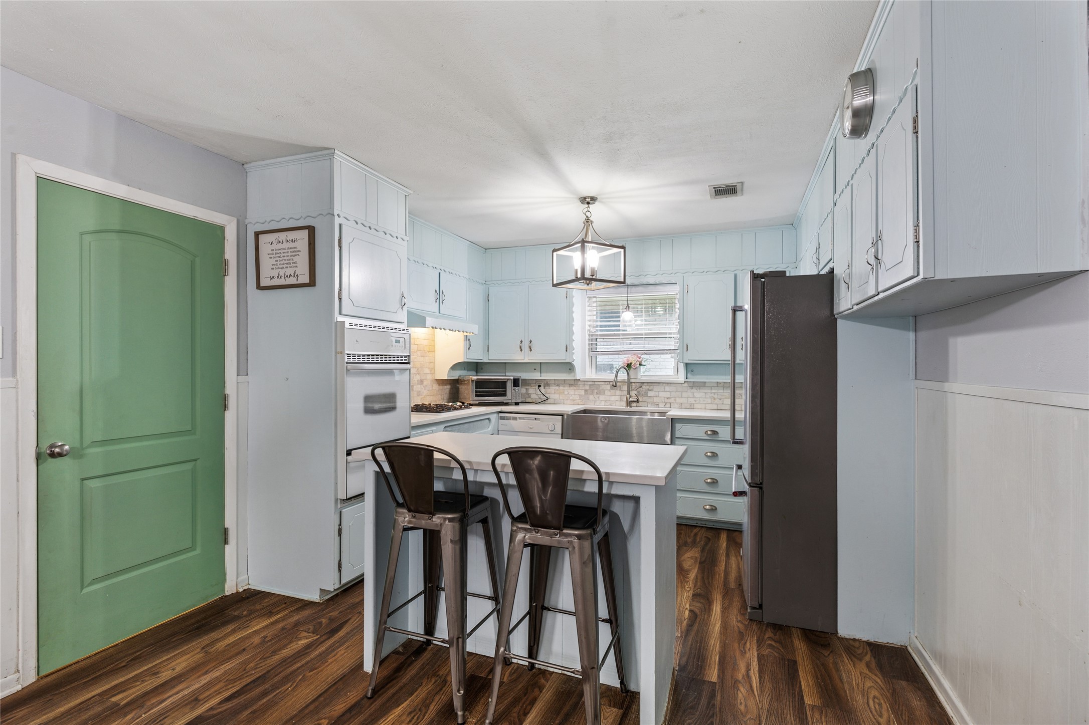 1314 Mildred Lane , Benbrook, TX, 76126 | 20927647 | Realty Texas LLC