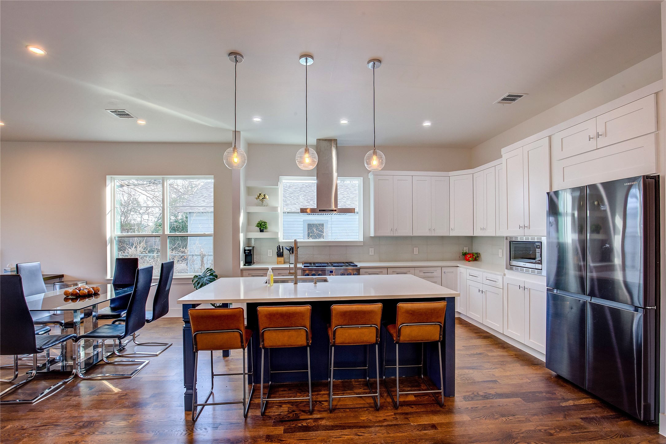 6702 Tyree Street , Dallas, TX, 75209 | 20930040 | Realty Texas LLC