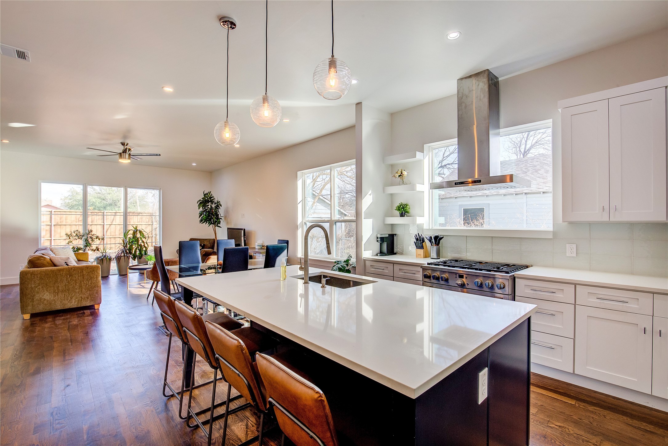 6702 Tyree Street , Dallas, TX, 75209 | 20930040 | Realty Texas LLC