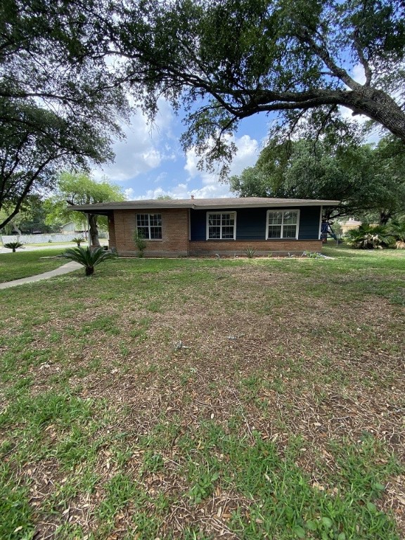 1301 Roosevelt Boulevard , Alice, TX, 78332 | 458845 | Realty Texas LLC