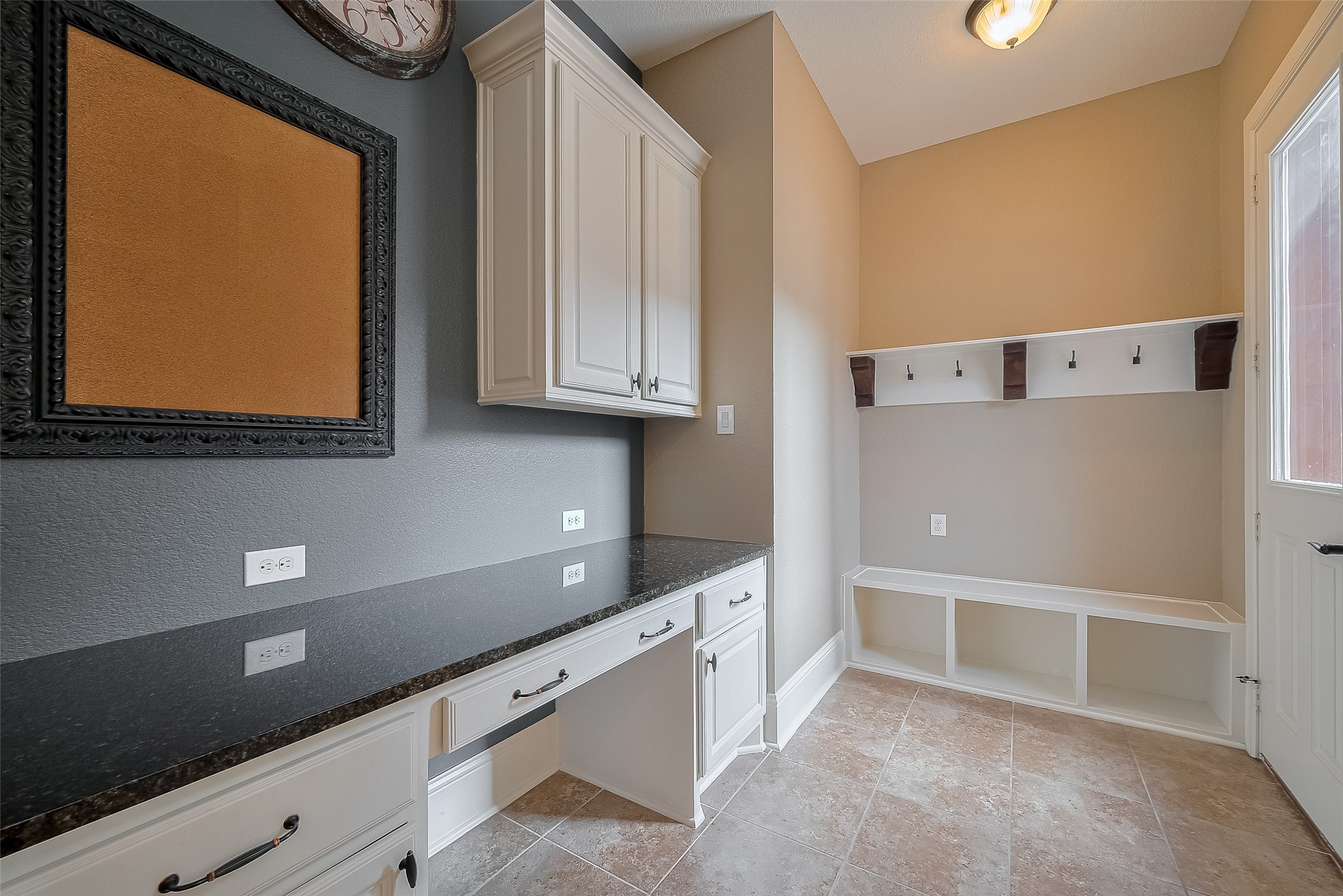 6111 DUKE TRAIL , Sugar Land, TX, 77479 | 38851801 | Realty Texas LLC