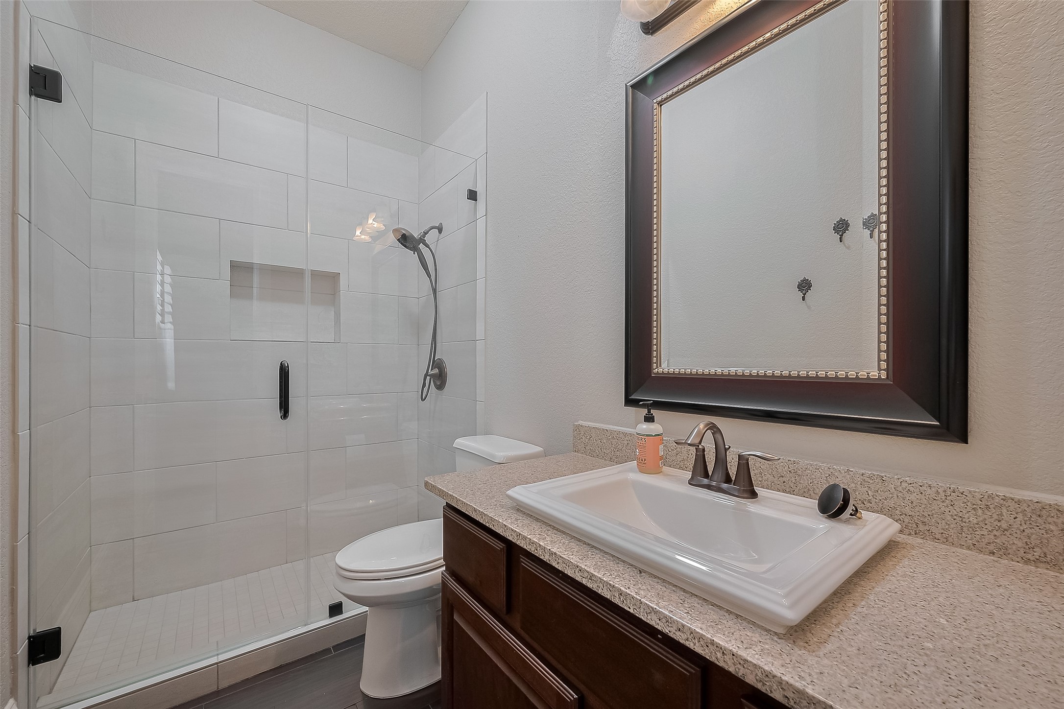 6111 DUKE TRAIL , Sugar Land, TX, 77479 | 38851801 | Realty Texas LLC