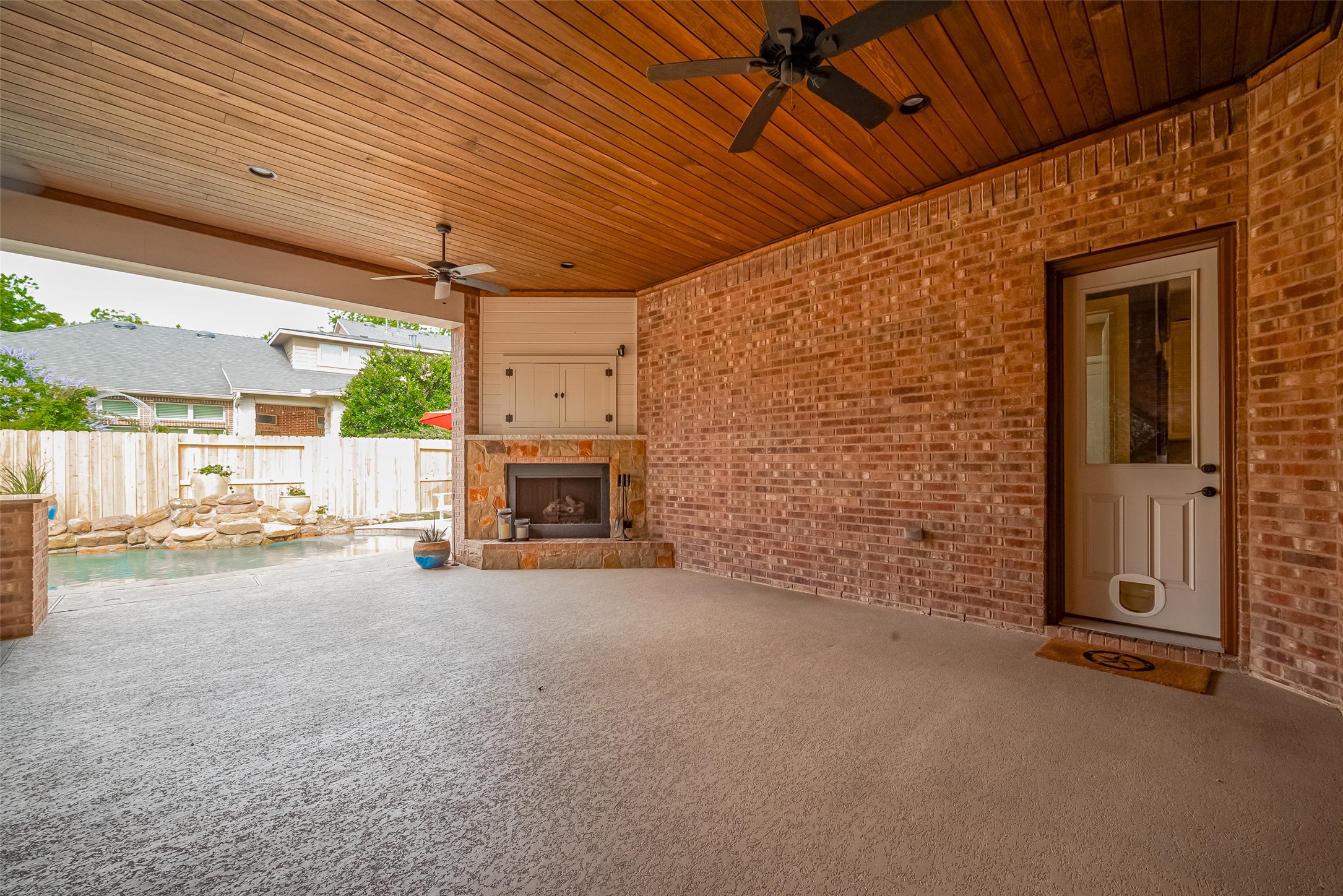 6111 DUKE TRAIL , Sugar Land, TX, 77479 | 38851801 | Realty Texas LLC