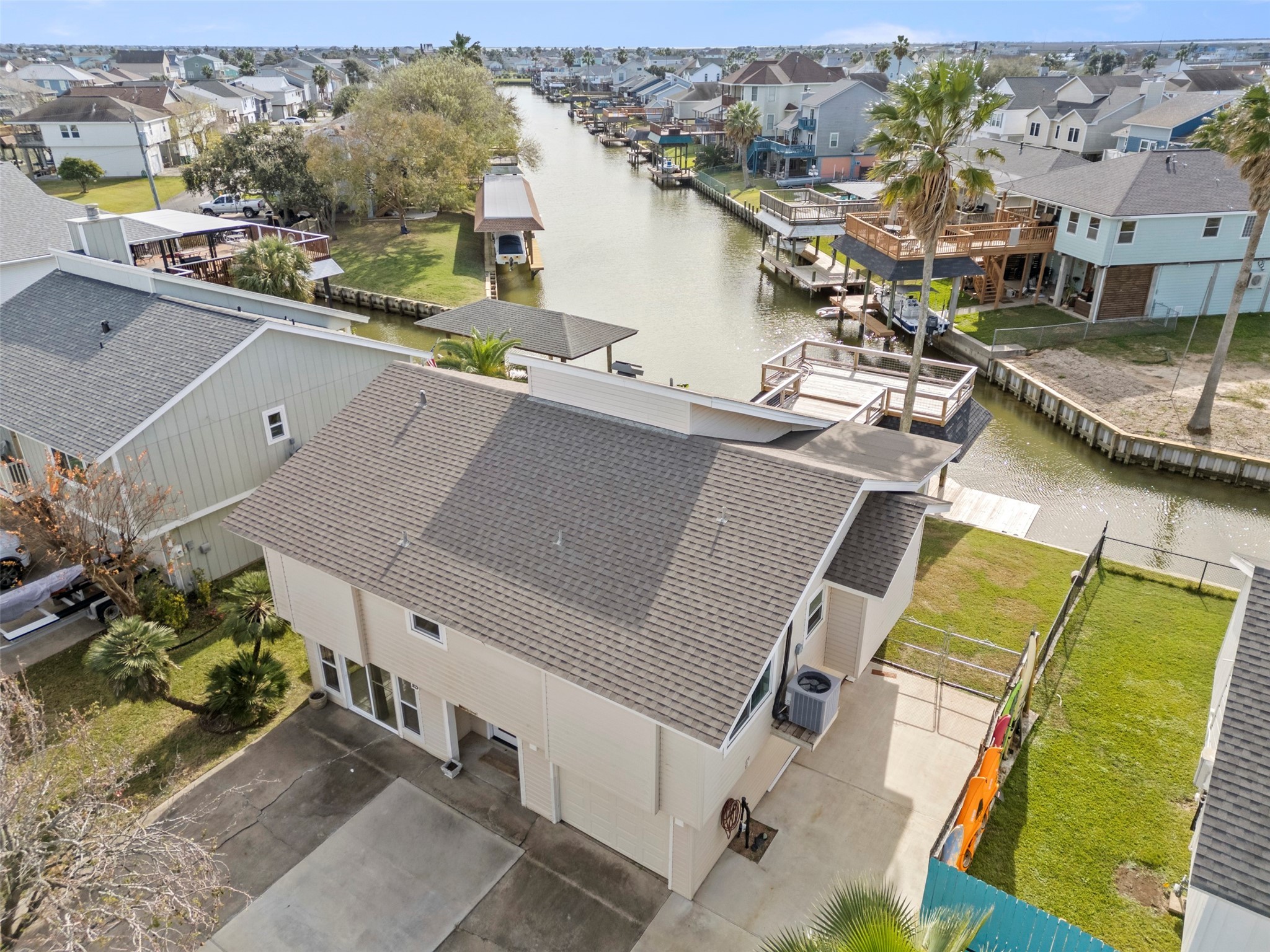 16 N Omega Street , La Marque, TX, 77568 | 17953781 | Realty Texas LLC
