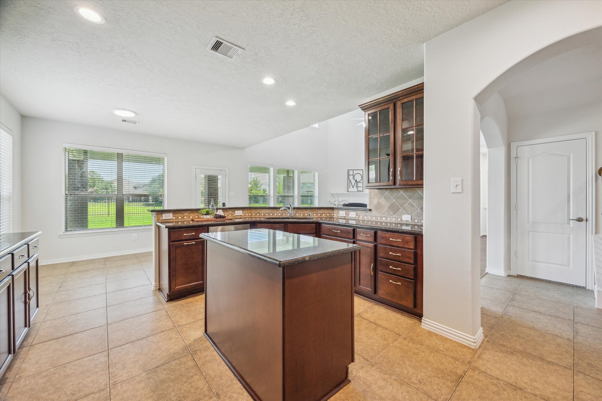 2929 Auburn Woods Drive , Pearland, TX, 77581 | 60176028 | Realty Texas LLC