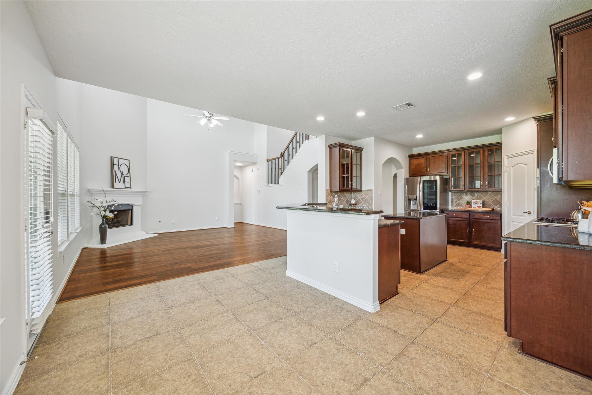 2929 Auburn Woods Drive , Pearland, TX, 77581 | 60176028 | Realty Texas LLC