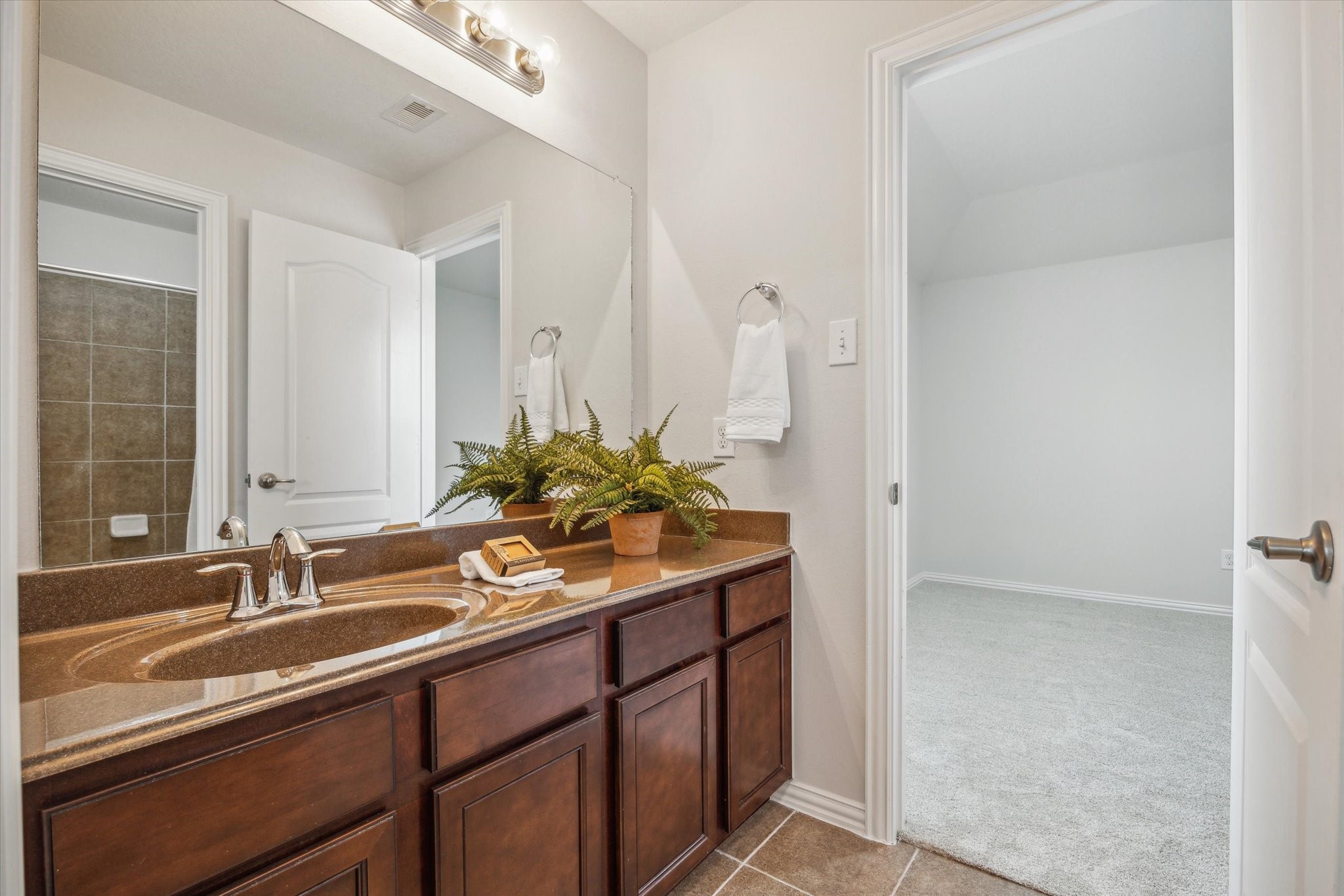 2929 Auburn Woods Drive , Pearland, TX, 77581 | 60176028 | Realty Texas LLC