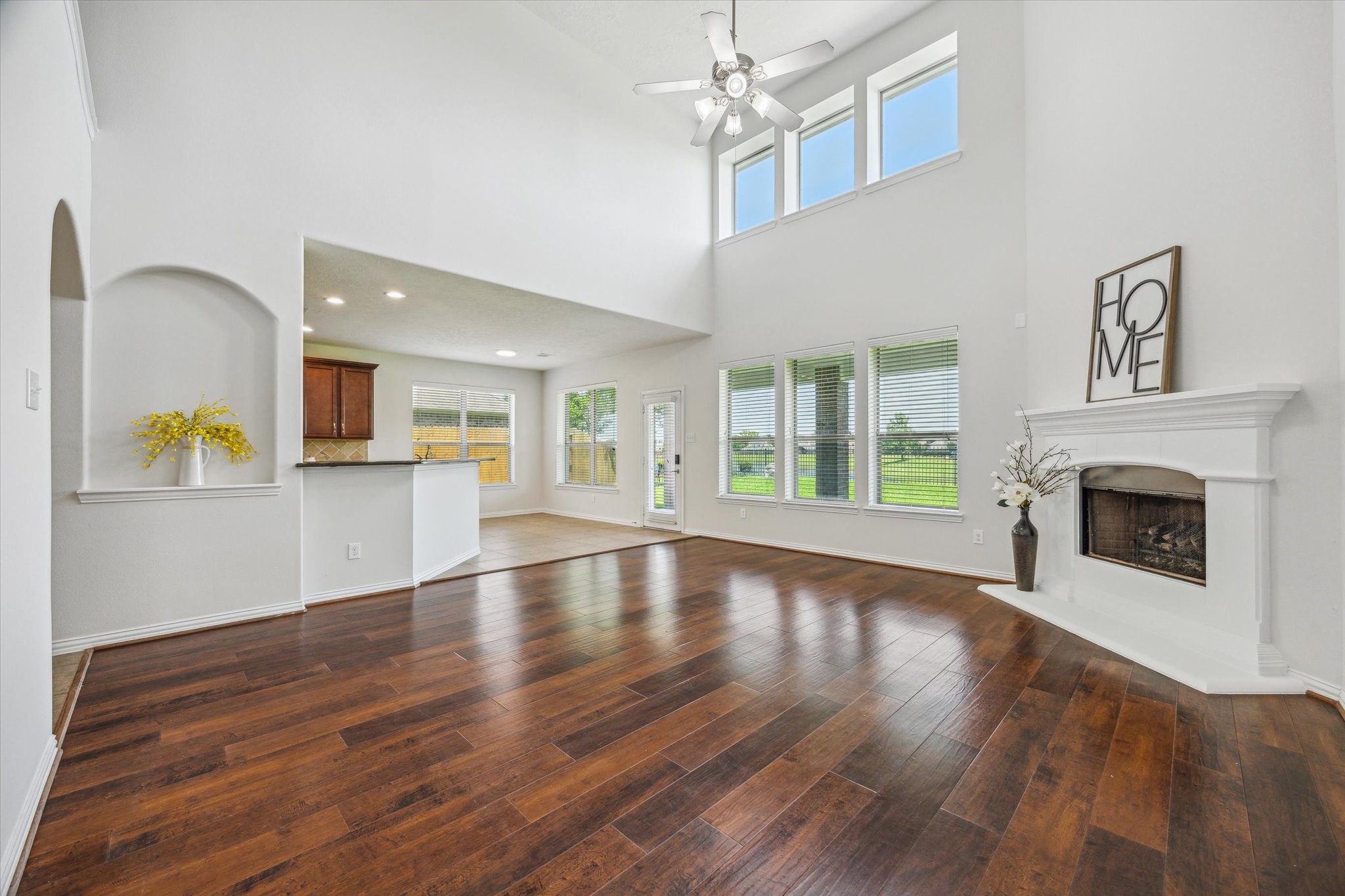 2929 Auburn Woods Drive , Pearland, TX, 77581 | 60176028 | Realty Texas LLC