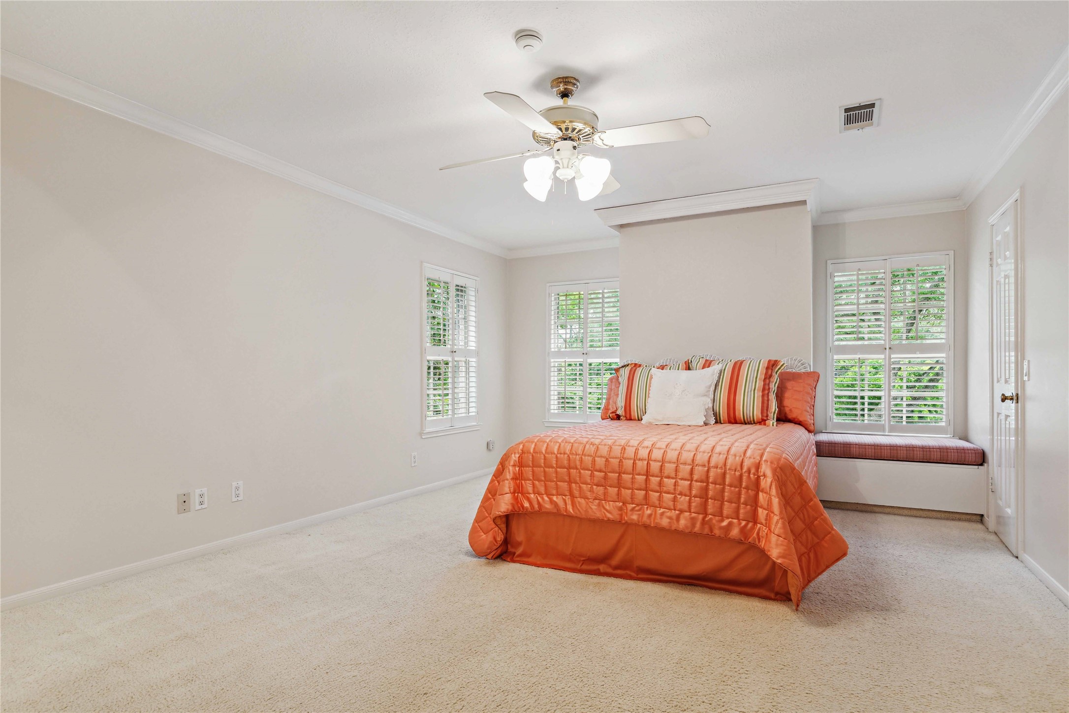 417 Hedwig Road , Piney Point Village, TX, 77024 | 89620622 | Realty Texas LLC