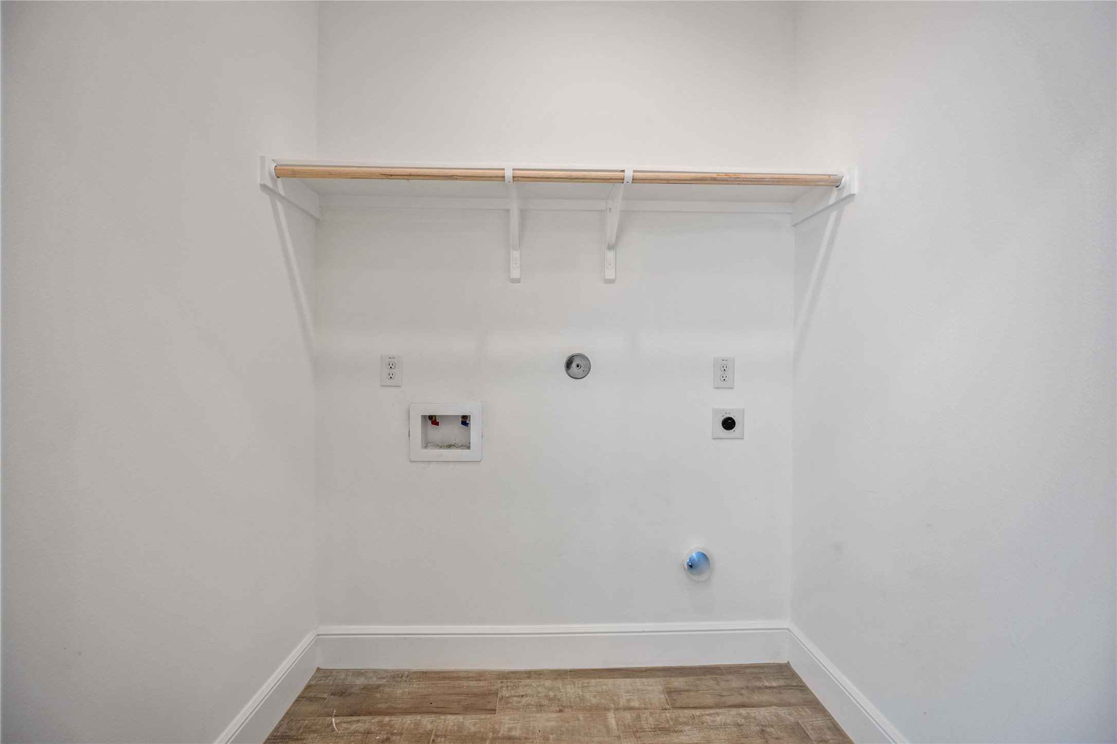 4139 Brinkley Street A/B , Houston, TX, 77051 | 5049600 | Realty Texas LLC