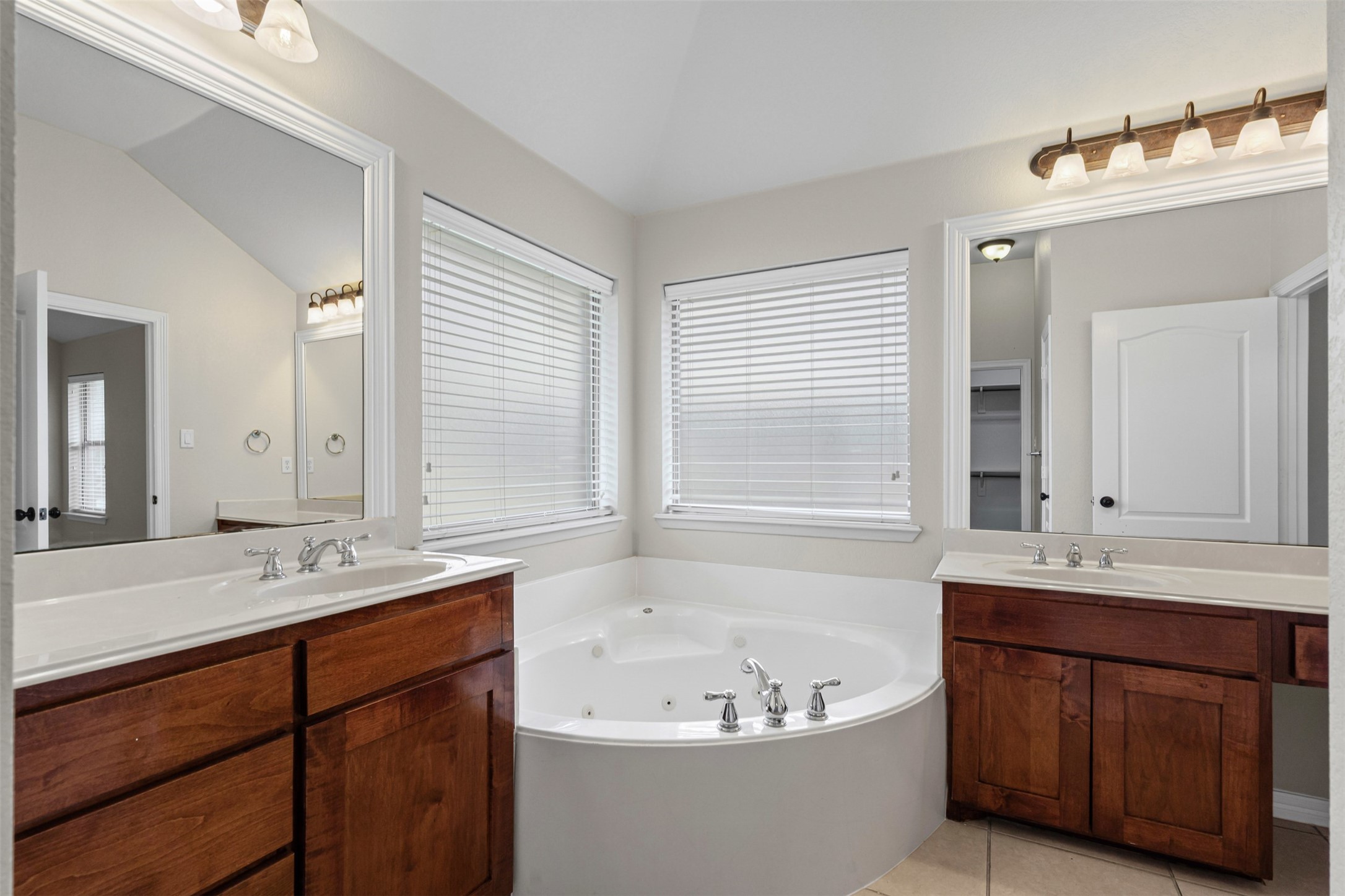6328 Pinionpark Way , Fort Worth, TX, 76179 | 20930297 | Realty Texas LLC